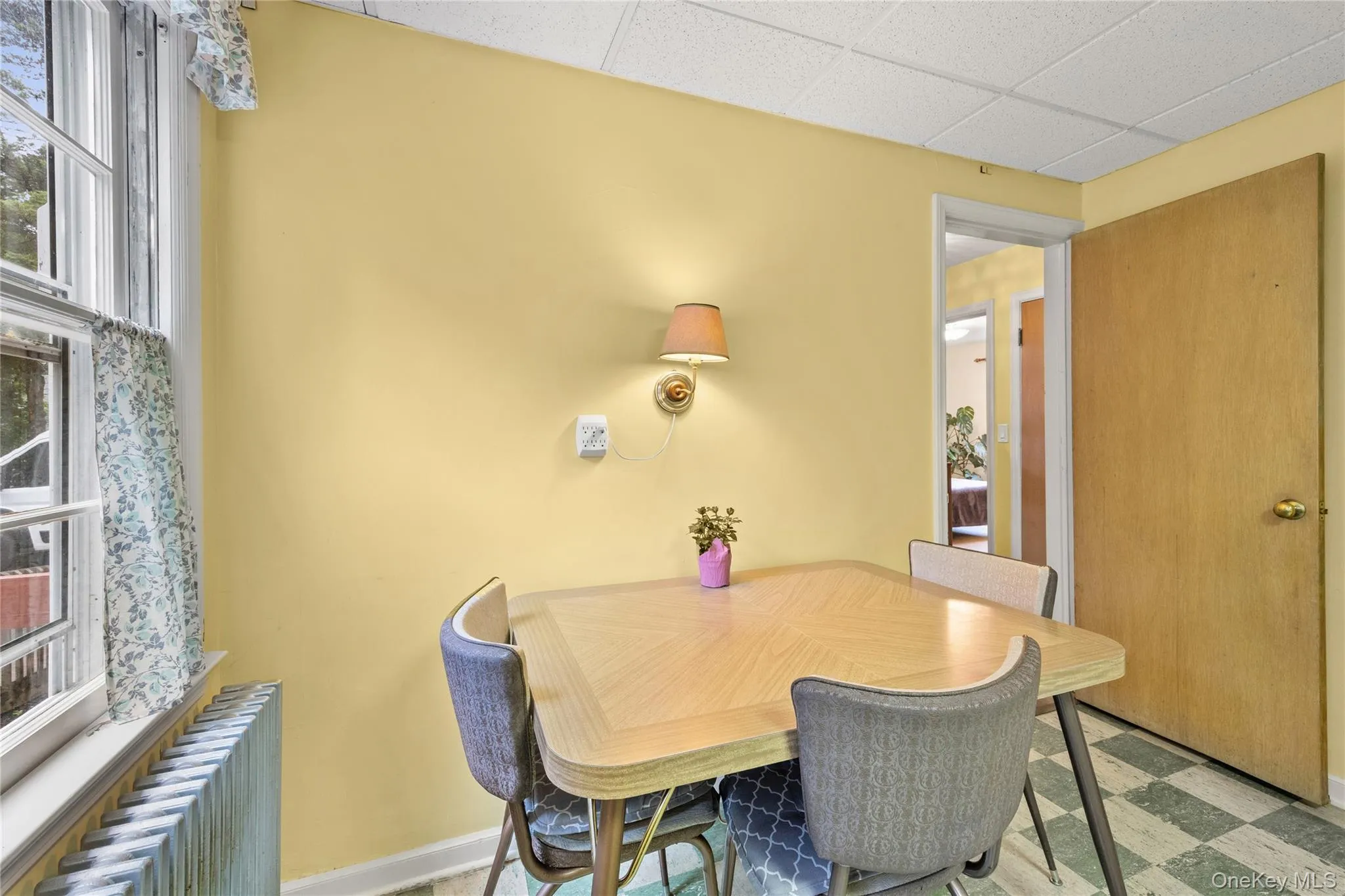 99 Warner Road, Huntington, NY, 4 Bedrooms Bedrooms, 6 Rooms Rooms,2 BathroomsBathrooms,Residential,For Rent,Warner,0,1041730 99 Warner Road, Huntington, NY, 4 Bedrooms Bedrooms, 6 Rooms Rooms,2 BathroomsBathrooms,Residential,For Rent,Warner,0,1041730