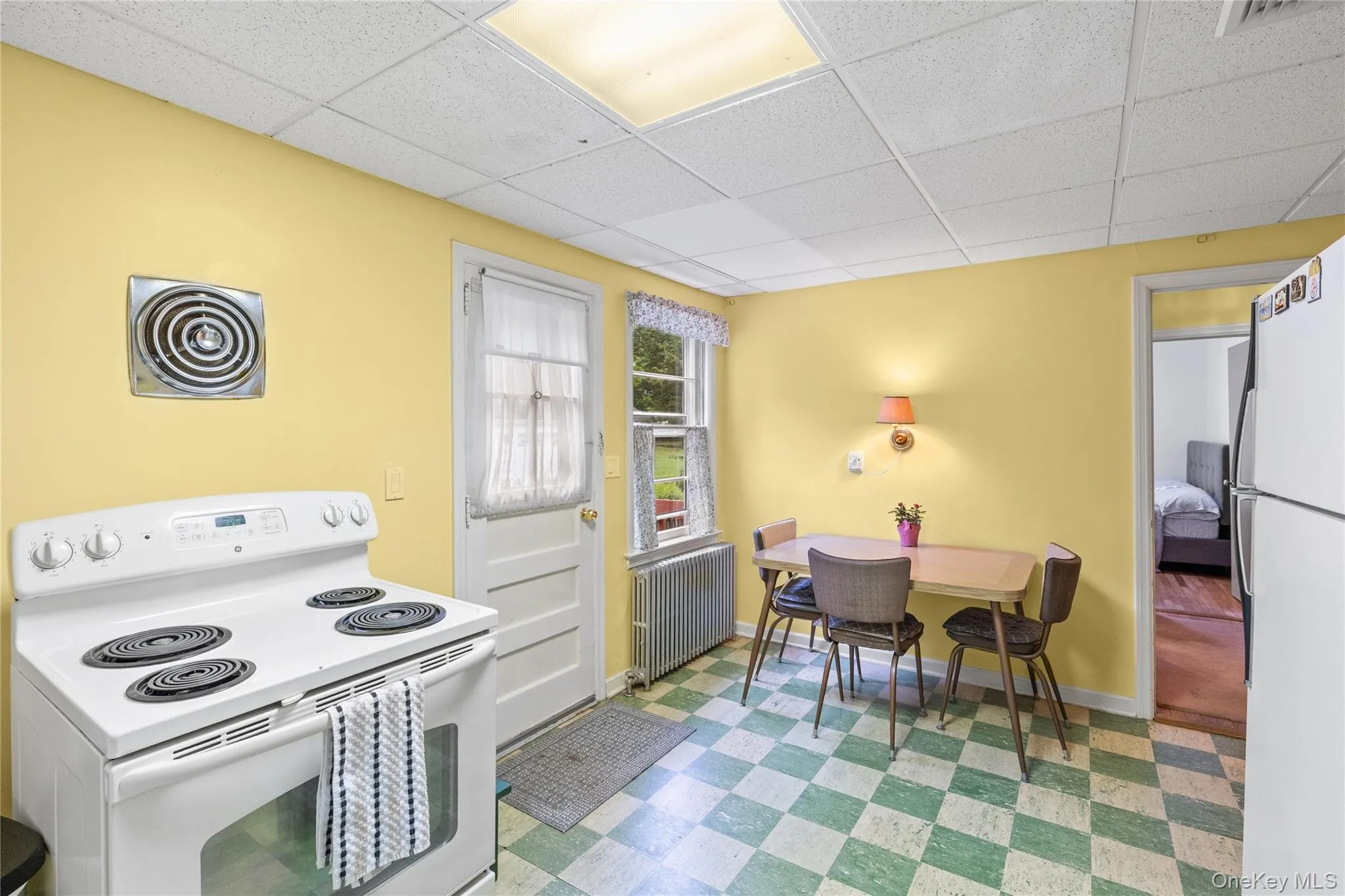 99 Warner Road, Huntington, NY, 4 Bedrooms Bedrooms, 6 Rooms Rooms,2 BathroomsBathrooms,Residential,For Rent,Warner,0,1041730 99 Warner Road, Huntington, NY, 4 Bedrooms Bedrooms, 6 Rooms Rooms,2 BathroomsBathrooms,Residential,For Rent,Warner,0,1041730