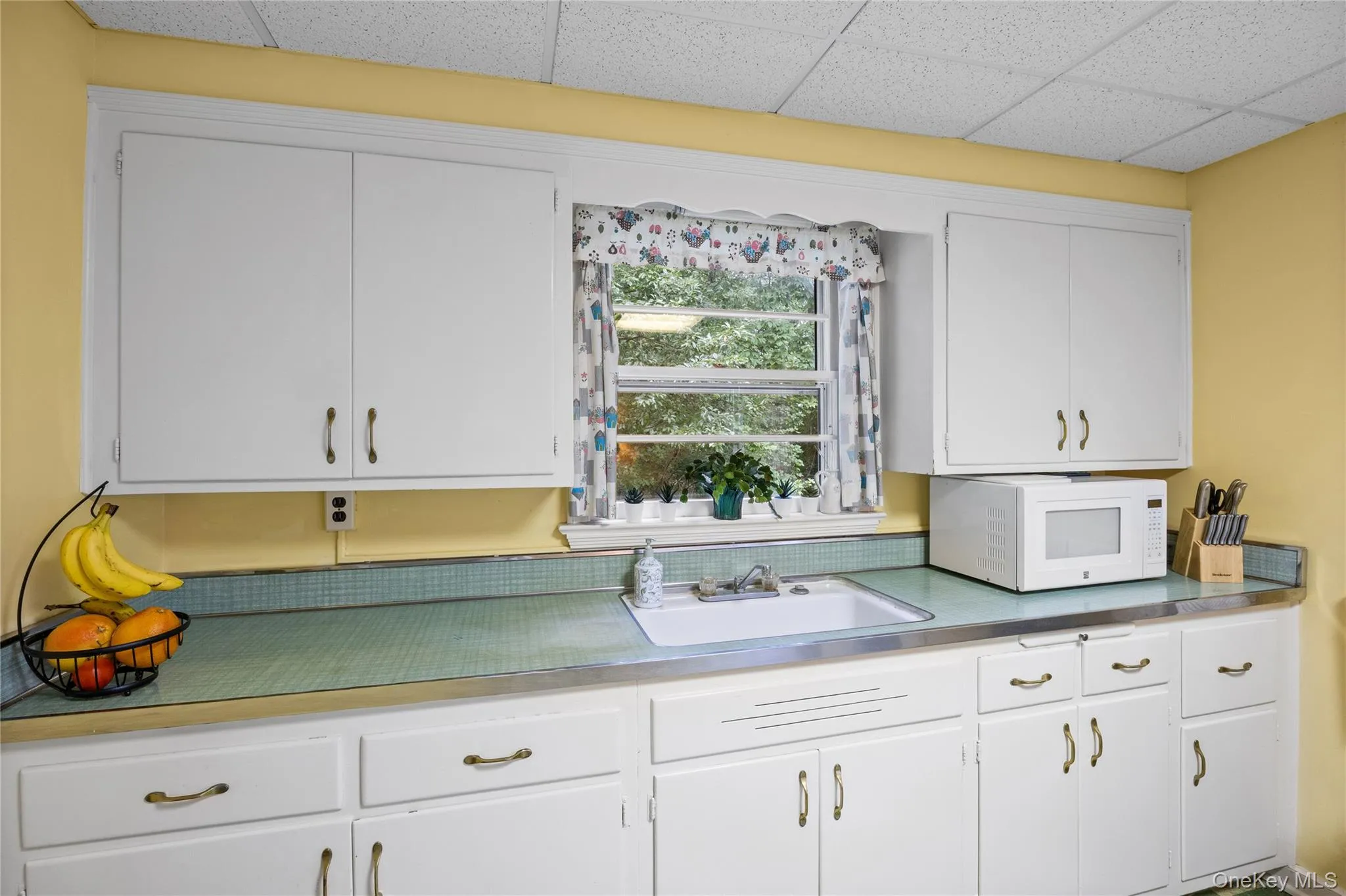 99 Warner Road, Huntington, NY, 4 Bedrooms Bedrooms, 6 Rooms Rooms,2 BathroomsBathrooms,Residential,For Rent,Warner,0,1041730 99 Warner Road, Huntington, NY, 4 Bedrooms Bedrooms, 6 Rooms Rooms,2 BathroomsBathrooms,Residential,For Rent,Warner,0,1041730