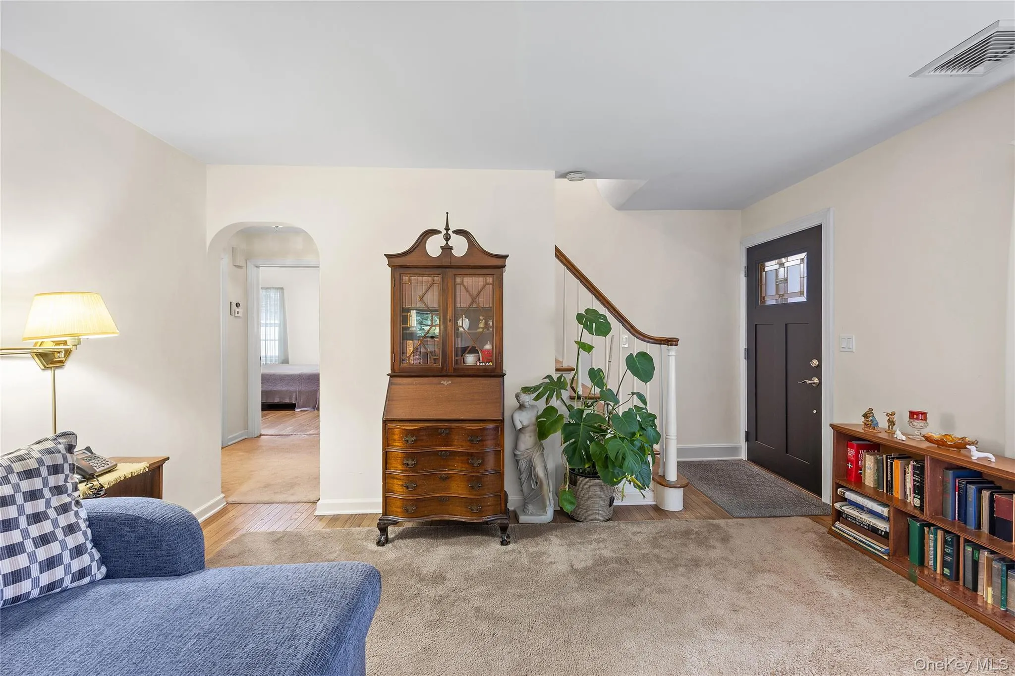99 Warner Road, Huntington, NY, 4 Bedrooms Bedrooms, 6 Rooms Rooms,2 BathroomsBathrooms,Residential,For Rent,Warner,0,1041730 99 Warner Road, Huntington, NY, 4 Bedrooms Bedrooms, 6 Rooms Rooms,2 BathroomsBathrooms,Residential,For Rent,Warner,0,1041730