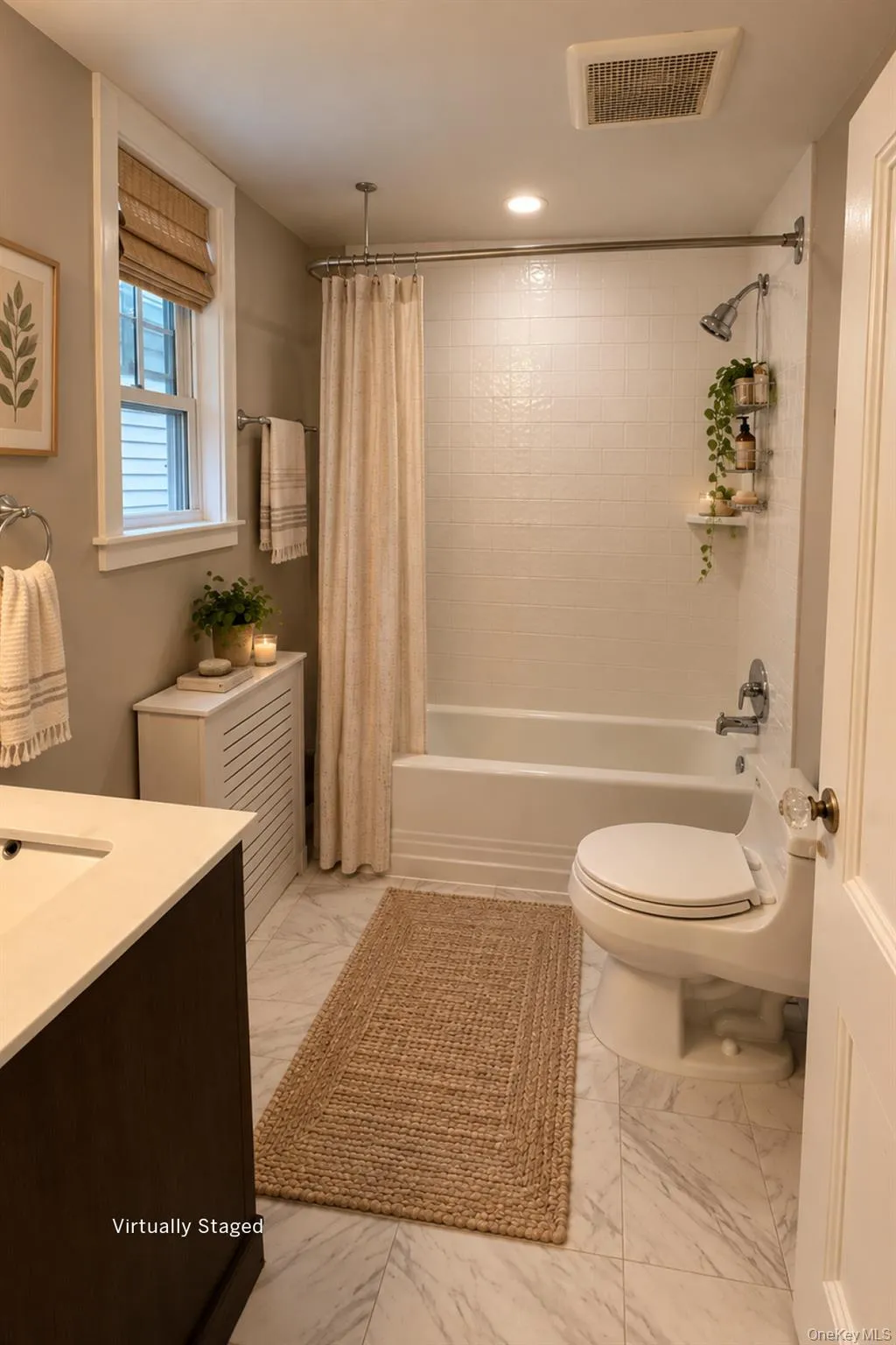 Virtually staged upstairs bathroom Virtually staged upstairs bathroom