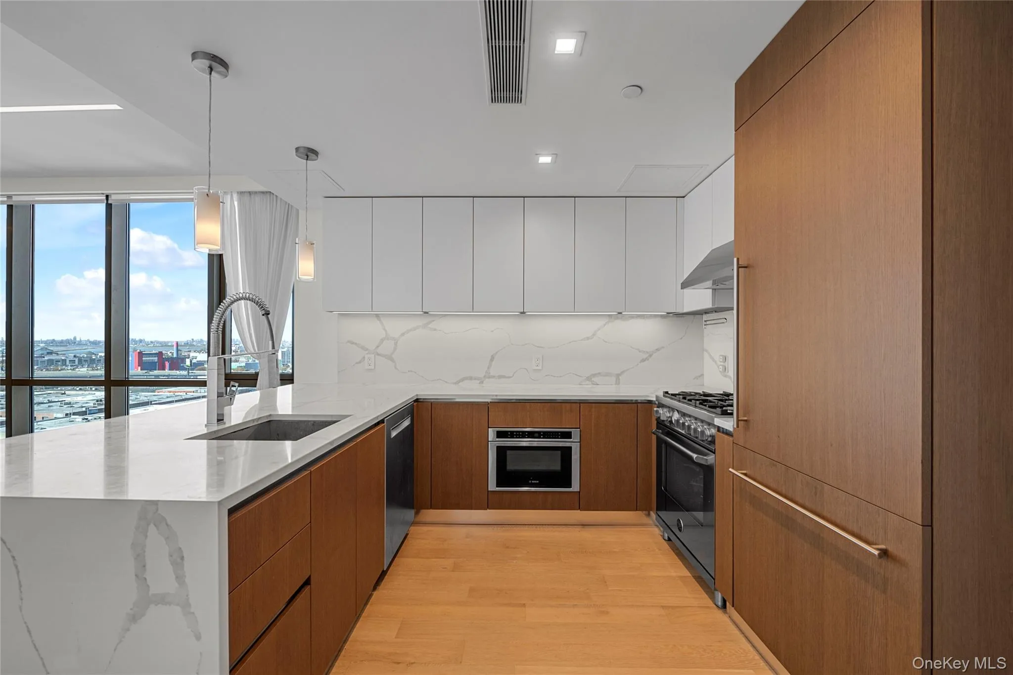 134-37 35th Ave, New York, NY, 2 Bedrooms Bedrooms, 7 Rooms Rooms,2 BathroomsBathrooms,Residential,For Rent,35th Ave,0,1041734 134-37 35th Ave, New York, NY, 2 Bedrooms Bedrooms, 7 Rooms Rooms,2 BathroomsBathrooms,Residential,For Rent,35th Ave,0,1041734
