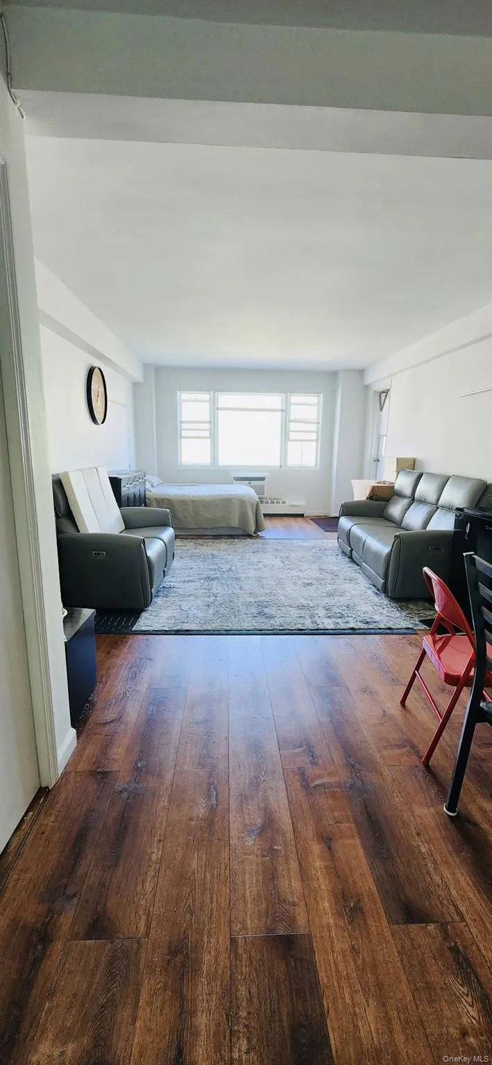 89-15 PARSONS Boulevard, New York, NY, 2 Bedrooms Bedrooms, 5 Rooms Rooms,1 BathroomBathrooms,Residential,For Rent,PARSONS,0,1041747 89-15 PARSONS Boulevard, New York, NY, 2 Bedrooms Bedrooms, 5 Rooms Rooms,1 BathroomBathrooms,Residential,For Rent,PARSONS,0,1041747