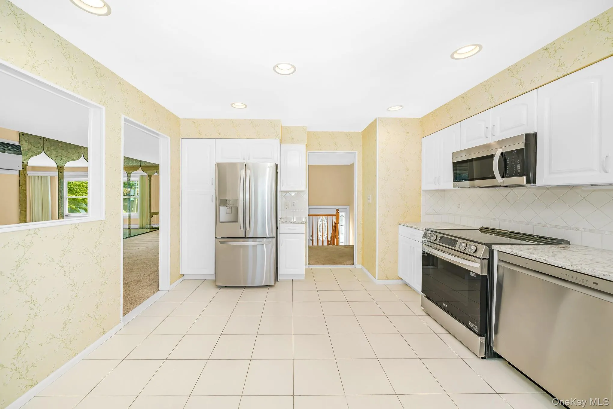 221 Roosevelt Avenue, Oyster Bay, NY, 4 Bedrooms Bedrooms, 8 Rooms Rooms,2 BathroomsBathrooms,Residential,For Rent,Roosevelt,0,1041750 221 Roosevelt Avenue, Oyster Bay, NY, 4 Bedrooms Bedrooms, 8 Rooms Rooms,2 BathroomsBathrooms,Residential,For Rent,Roosevelt,0,1041750