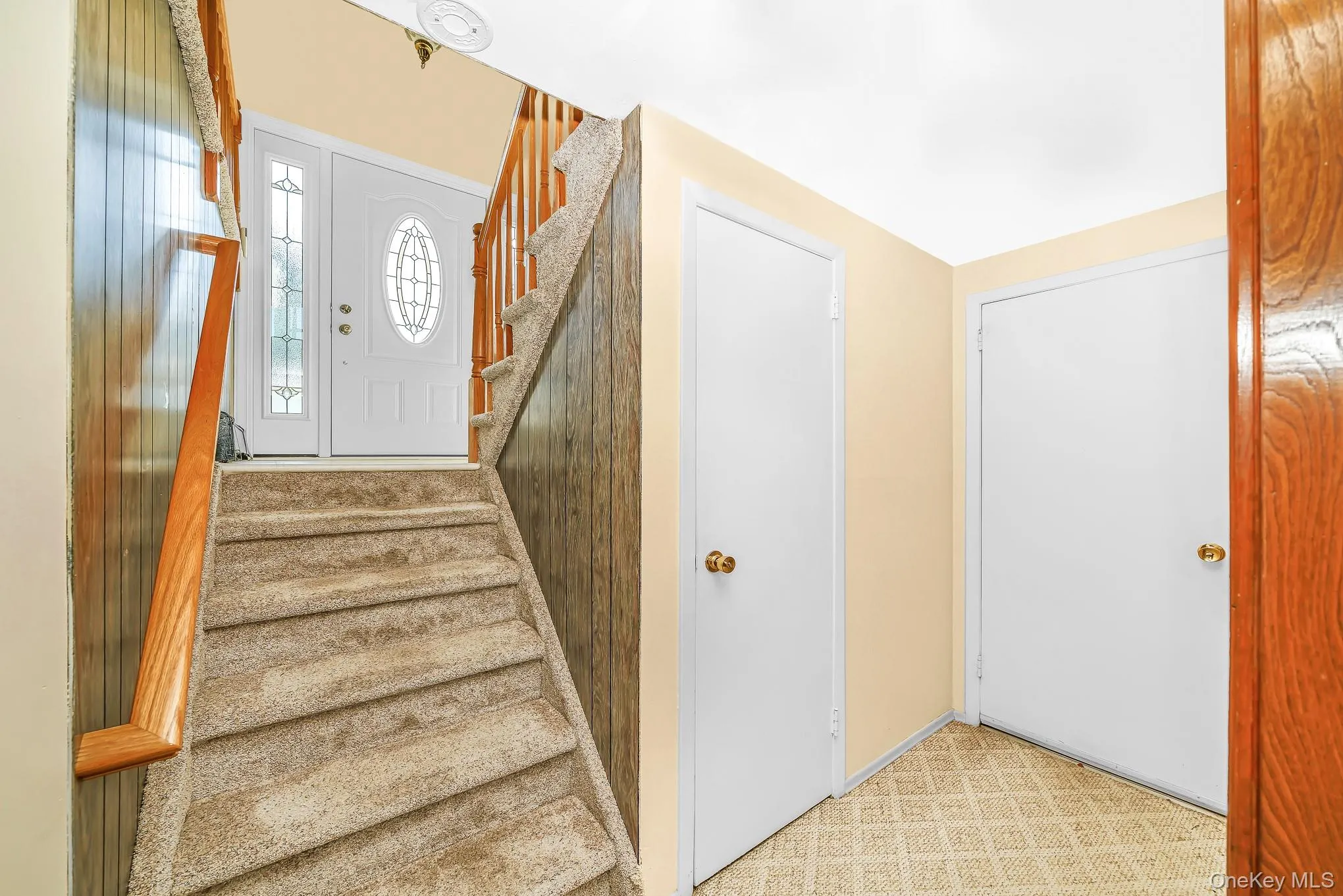 221 Roosevelt Avenue, Oyster Bay, NY, 4 Bedrooms Bedrooms, 8 Rooms Rooms,2 BathroomsBathrooms,Residential,For Rent,Roosevelt,0,1041750 221 Roosevelt Avenue, Oyster Bay, NY, 4 Bedrooms Bedrooms, 8 Rooms Rooms,2 BathroomsBathrooms,Residential,For Rent,Roosevelt,0,1041750
