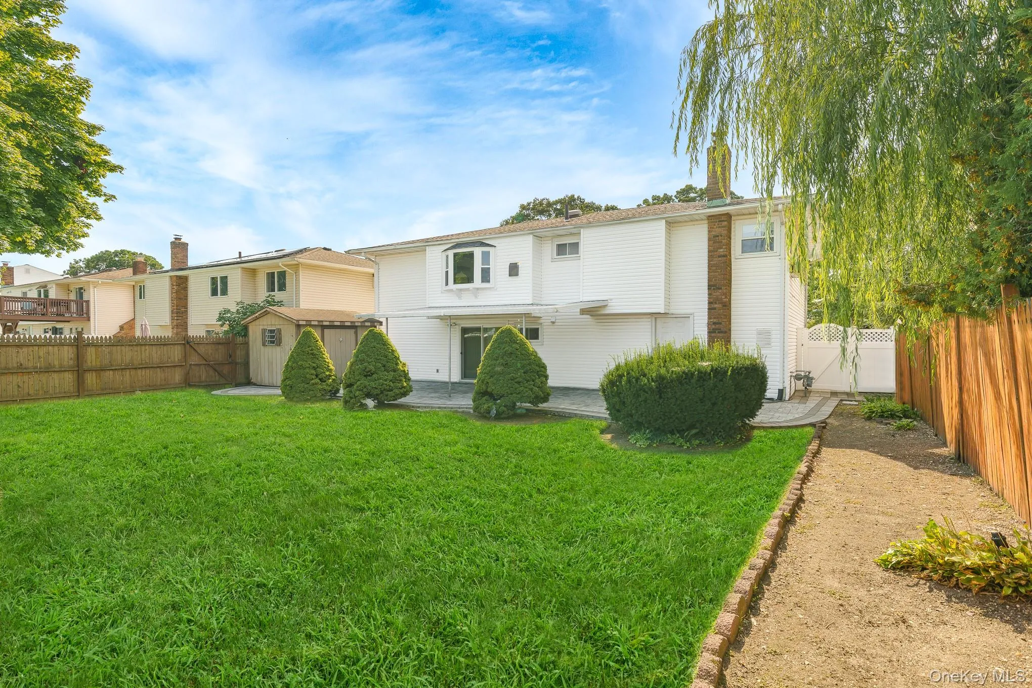 221 Roosevelt Avenue, Oyster Bay, NY, 4 Bedrooms Bedrooms, 8 Rooms Rooms,2 BathroomsBathrooms,Residential,For Rent,Roosevelt,0,1041750 221 Roosevelt Avenue, Oyster Bay, NY, 4 Bedrooms Bedrooms, 8 Rooms Rooms,2 BathroomsBathrooms,Residential,For Rent,Roosevelt,0,1041750