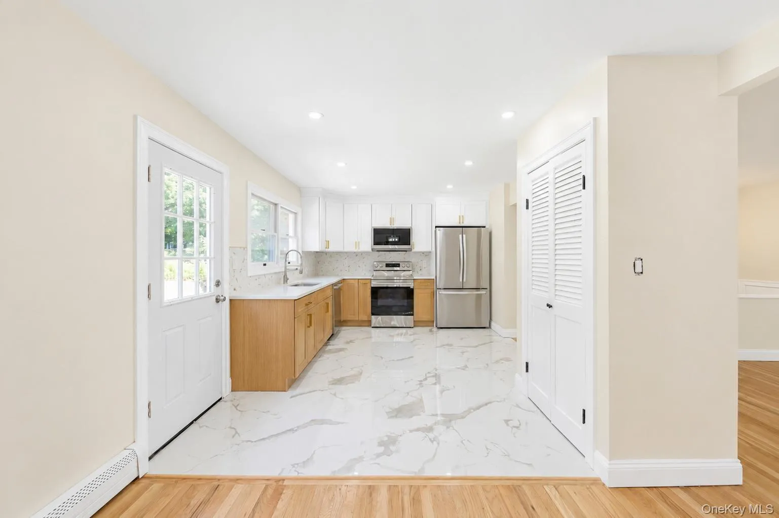 42 Noahs Path, Brookhaven, NY, 5 Bedrooms Bedrooms, 8 Rooms Rooms,3 BathroomsBathrooms,Residential,For Rent,Noahs,0,1041752 42 Noahs Path, Brookhaven, NY, 5 Bedrooms Bedrooms, 8 Rooms Rooms,3 BathroomsBathrooms,Residential,For Rent,Noahs,0,1041752