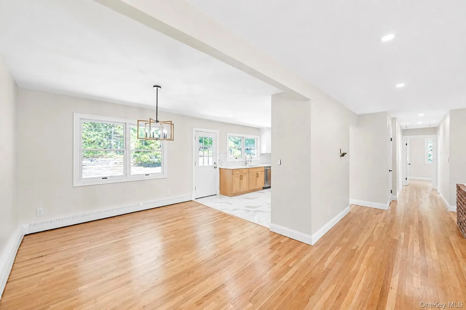 42 Noahs Path, Brookhaven, NY, 5 Bedrooms Bedrooms, 8 Rooms Rooms,3 BathroomsBathrooms,Residential,For Rent,Noahs,0,1041752 42 Noahs Path, Brookhaven, NY, 5 Bedrooms Bedrooms, 8 Rooms Rooms,3 BathroomsBathrooms,Residential,For Rent,Noahs,0,1041752