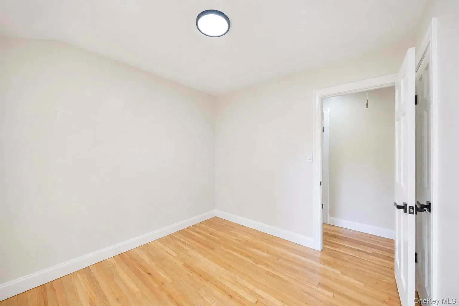 42 Noahs Path, Brookhaven, NY, 5 Bedrooms Bedrooms, 8 Rooms Rooms,3 BathroomsBathrooms,Residential,For Rent,Noahs,0,1041752 42 Noahs Path, Brookhaven, NY, 5 Bedrooms Bedrooms, 8 Rooms Rooms,3 BathroomsBathrooms,Residential,For Rent,Noahs,0,1041752