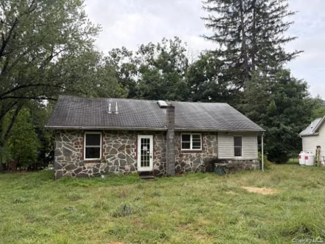 3426 State Route 97, Highland, NY, 2 Bedrooms Bedrooms, 5 Rooms Rooms,1 BathroomBathrooms,Residential,For Rent,State Route 97,0,1041753 3426 State Route 97, Highland, NY, 2 Bedrooms Bedrooms, 5 Rooms Rooms,1 BathroomBathrooms,Residential,For Rent,State Route 97,0,1041753