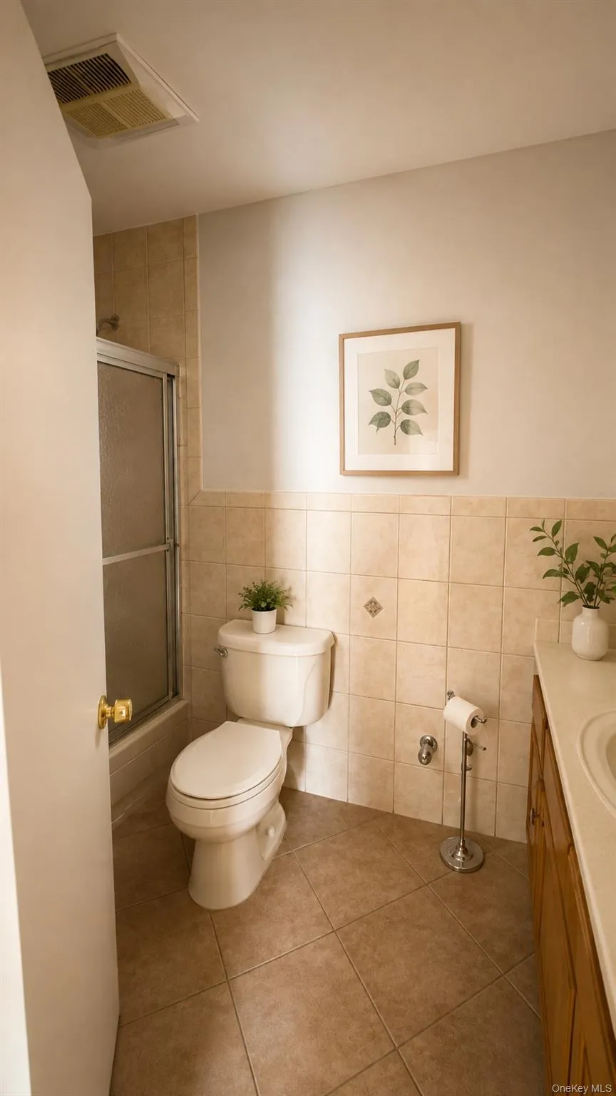 1533 208th Street, New York, NY, 3 Bedrooms Bedrooms, 8 Rooms Rooms,2 BathroomsBathrooms,Residential Lease,For Rent,208th,0,1041754 1533 208th Street, New York, NY, 3 Bedrooms Bedrooms, 8 Rooms Rooms,2 BathroomsBathrooms,Residential Lease,For Rent,208th,0,1041754