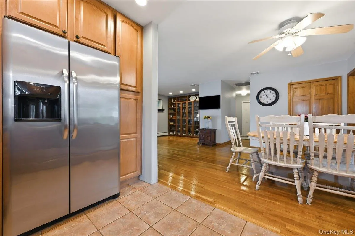 1471 Beech Lane, Hempstead, NY, 4 Bedrooms Bedrooms, 8 Rooms Rooms,2 BathroomsBathrooms,Residential,For Rent,Beech,0,1041755 1471 Beech Lane, Hempstead, NY, 4 Bedrooms Bedrooms, 8 Rooms Rooms,2 BathroomsBathrooms,Residential,For Rent,Beech,0,1041755