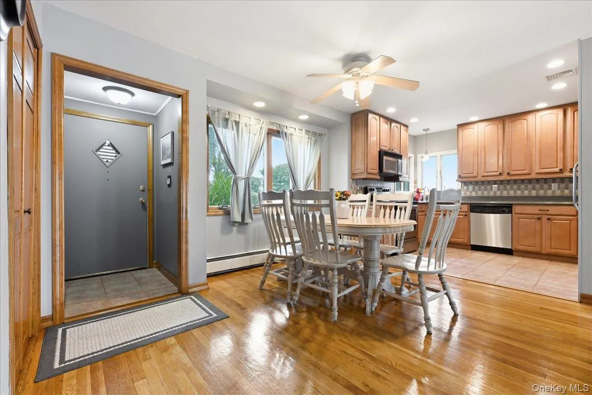 1471 Beech Lane, Hempstead, NY, 4 Bedrooms Bedrooms, 8 Rooms Rooms,2 BathroomsBathrooms,Residential,For Rent,Beech,0,1041755 1471 Beech Lane, Hempstead, NY, 4 Bedrooms Bedrooms, 8 Rooms Rooms,2 BathroomsBathrooms,Residential,For Rent,Beech,0,1041755