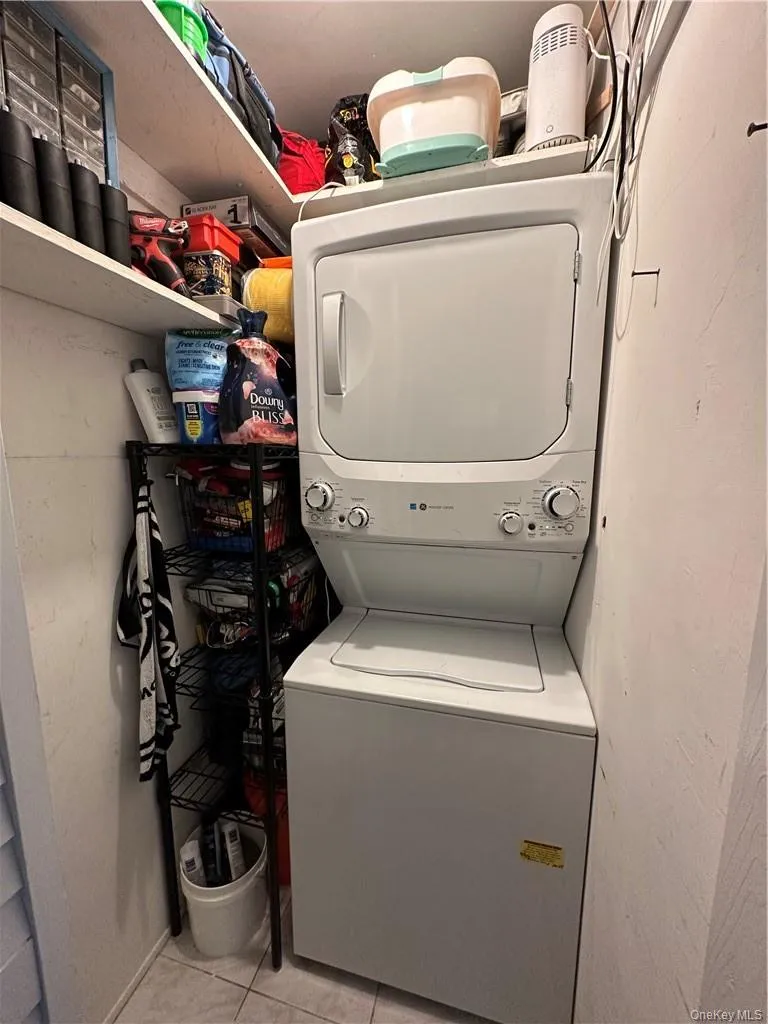 59 Sierra Vista Lane, Clarkstown, NY, 1 Bedroom Bedrooms, 5 Rooms Rooms,1 BathroomBathrooms,Residential Lease,For Rent,Sierra Vista,0,1041756 59 Sierra Vista Lane, Clarkstown, NY, 1 Bedroom Bedrooms, 5 Rooms Rooms,1 BathroomBathrooms,Residential Lease,For Rent,Sierra Vista,0,1041756