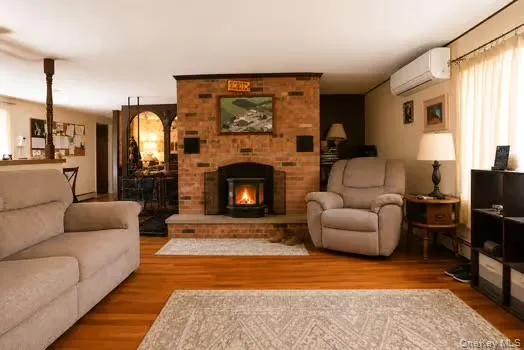398 Scotchtown Road, Goshen, NY, 3 Bedrooms Bedrooms, 8 Rooms Rooms,2 BathroomsBathrooms,Residential,For Rent,Scotchtown,0,1041760 398 Scotchtown Road, Goshen, NY, 3 Bedrooms Bedrooms, 8 Rooms Rooms,2 BathroomsBathrooms,Residential,For Rent,Scotchtown,0,1041760