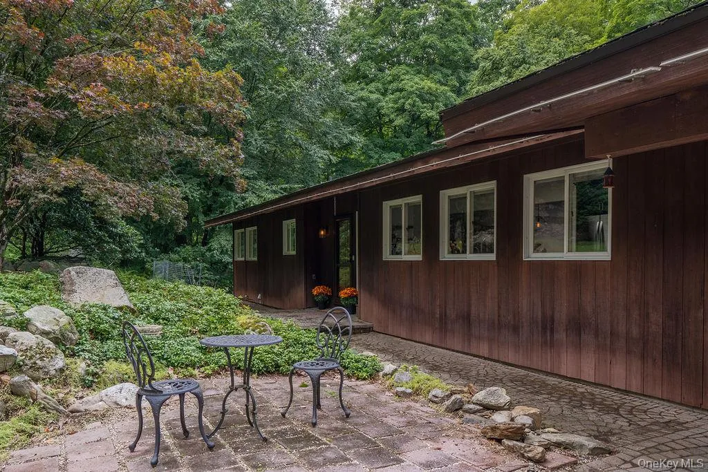 599 Hortontown Road, East Fishkill, NY, 3 Bedrooms Bedrooms, 10 Rooms Rooms,2 BathroomsBathrooms,Residential,For Rent,Hortontown,0,1041761 599 Hortontown Road, East Fishkill, NY, 3 Bedrooms Bedrooms, 10 Rooms Rooms,2 BathroomsBathrooms,Residential,For Rent,Hortontown,0,1041761