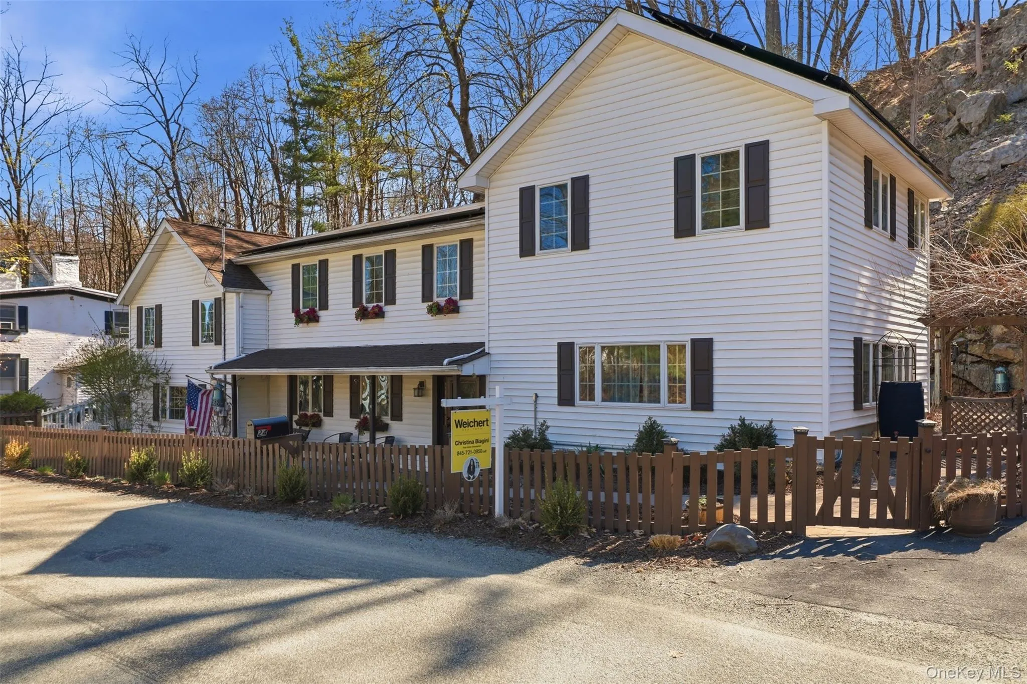 24 Mountain Road, Cornwall, NY, 3 Bedrooms Bedrooms, 7 Rooms Rooms,3 BathroomsBathrooms,Residential Lease,For Rent,Mountain,0,1041762 24 Mountain Road, Cornwall, NY, 3 Bedrooms Bedrooms, 7 Rooms Rooms,3 BathroomsBathrooms,Residential Lease,For Rent,Mountain,0,1041762