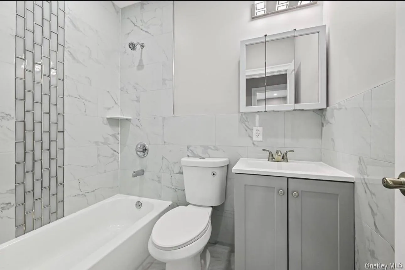 11521 143rd St, New York, NY, 3 Bedrooms Bedrooms, 5 Rooms Rooms,2 BathroomsBathrooms,Residential Lease,For Rent,143rd St,0,1041763 11521 143rd St, New York, NY, 3 Bedrooms Bedrooms, 5 Rooms Rooms,2 BathroomsBathrooms,Residential Lease,For Rent,143rd St,0,1041763