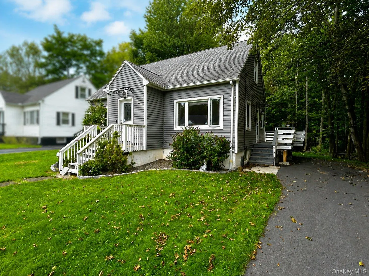 17 Greenview Avenue, Thompson, NY, 3 Bedrooms Bedrooms, 8 Rooms Rooms,1 BathroomBathrooms,Residential Lease,For Rent,Greenview,0,1041764 17 Greenview Avenue, Thompson, NY, 3 Bedrooms Bedrooms, 8 Rooms Rooms,1 BathroomBathrooms,Residential Lease,For Rent,Greenview,0,1041764