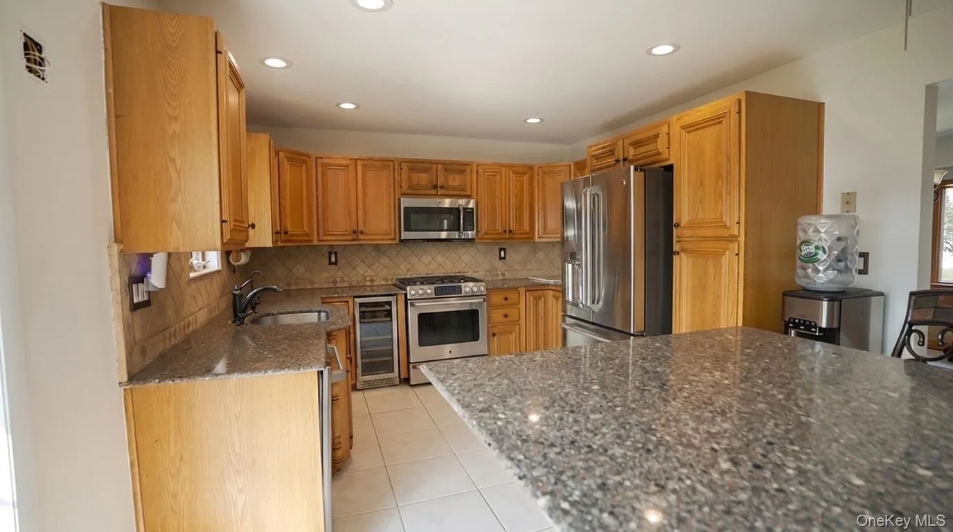265 Weidner Avenue, Hempstead, NY, 3 Bedrooms Bedrooms, 7 Rooms Rooms,2 BathroomsBathrooms,Residential,For Rent,Weidner,0,1041765 265 Weidner Avenue, Hempstead, NY, 3 Bedrooms Bedrooms, 7 Rooms Rooms,2 BathroomsBathrooms,Residential,For Rent,Weidner,0,1041765