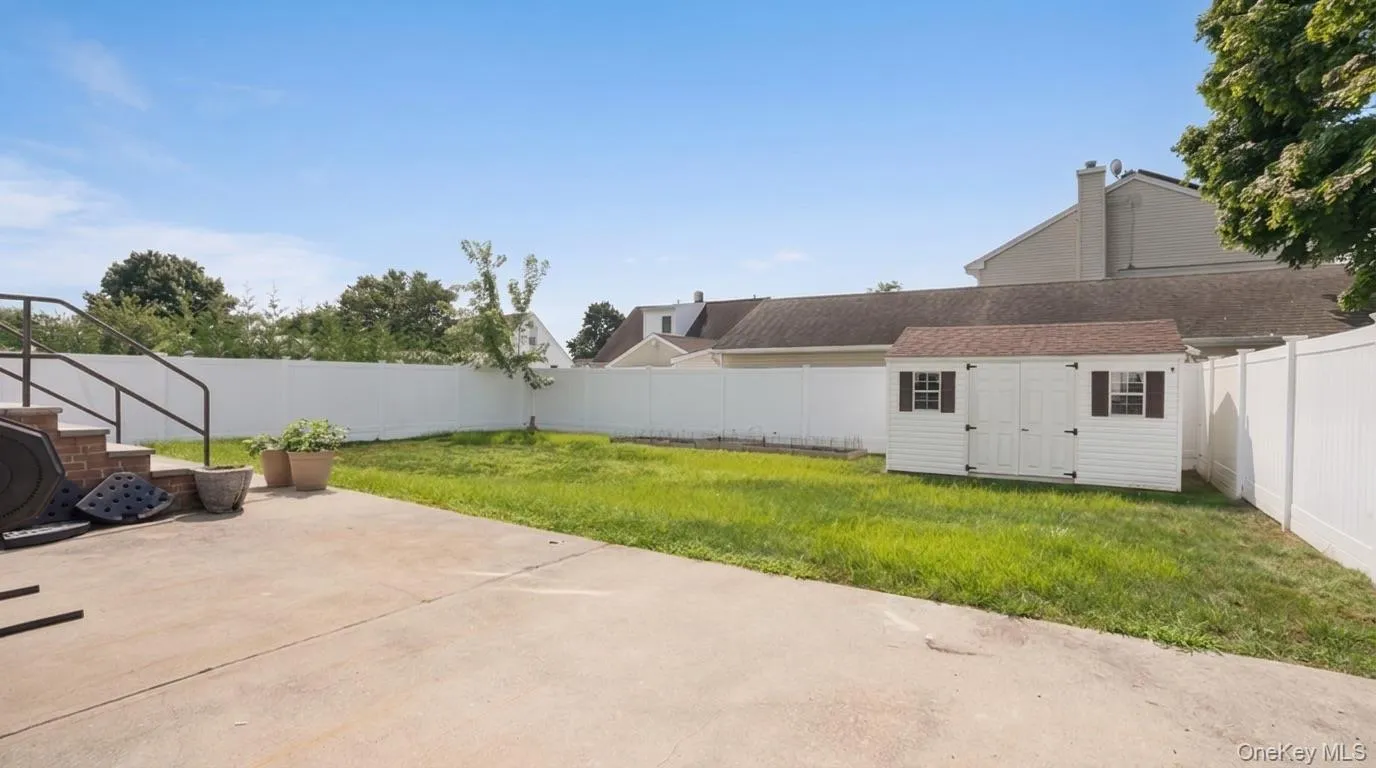 265 Weidner Avenue, Hempstead, NY, 3 Bedrooms Bedrooms, 7 Rooms Rooms,2 BathroomsBathrooms,Residential,For Rent,Weidner,0,1041765 265 Weidner Avenue, Hempstead, NY, 3 Bedrooms Bedrooms, 7 Rooms Rooms,2 BathroomsBathrooms,Residential,For Rent,Weidner,0,1041765