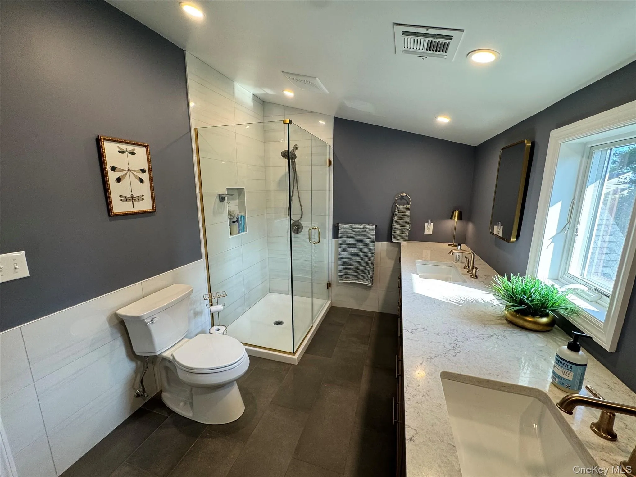 51 Bayway Avenue, Islip, NY, 4 Bedrooms Bedrooms, 9 Rooms Rooms,3 BathroomsBathrooms,Residential,For Rent,Bayway,0,1041766 51 Bayway Avenue, Islip, NY, 4 Bedrooms Bedrooms, 9 Rooms Rooms,3 BathroomsBathrooms,Residential,For Rent,Bayway,0,1041766