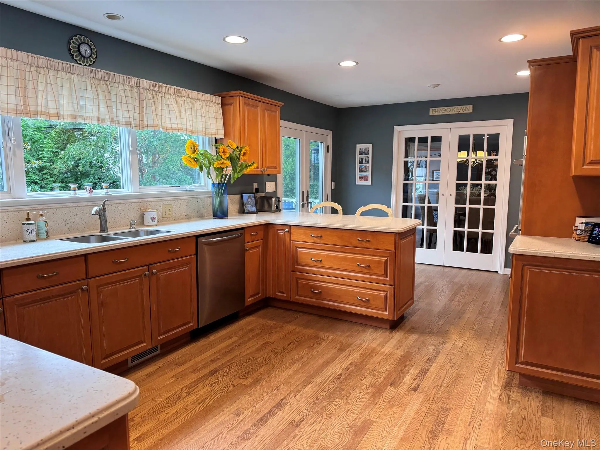 51 Bayway Avenue, Islip, NY, 4 Bedrooms Bedrooms, 9 Rooms Rooms,3 BathroomsBathrooms,Residential,For Rent,Bayway,0,1041766 51 Bayway Avenue, Islip, NY, 4 Bedrooms Bedrooms, 9 Rooms Rooms,3 BathroomsBathrooms,Residential,For Rent,Bayway,0,1041766