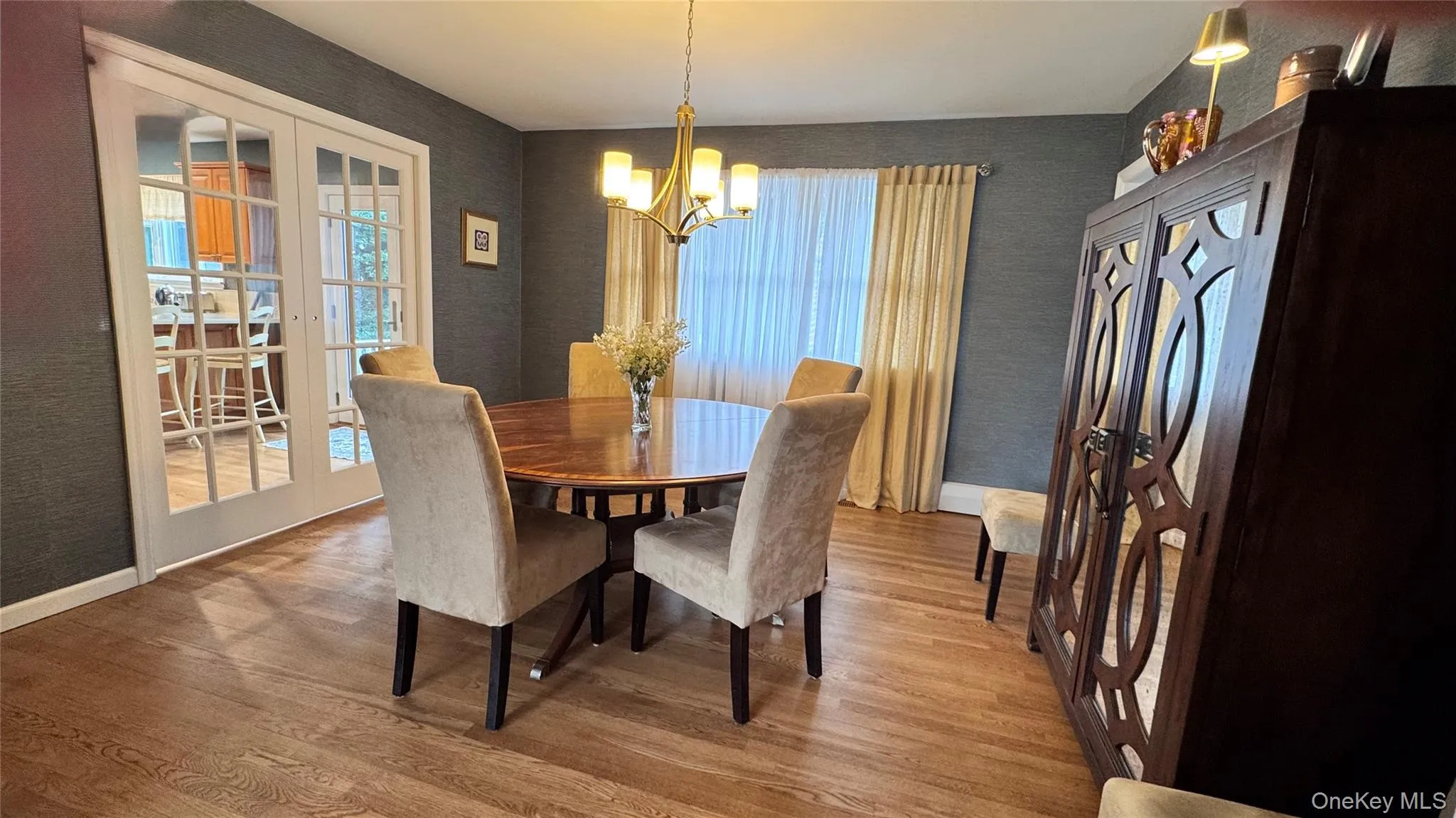 51 Bayway Avenue, Islip, NY, 4 Bedrooms Bedrooms, 9 Rooms Rooms,3 BathroomsBathrooms,Residential,For Rent,Bayway,0,1041766 51 Bayway Avenue, Islip, NY, 4 Bedrooms Bedrooms, 9 Rooms Rooms,3 BathroomsBathrooms,Residential,For Rent,Bayway,0,1041766