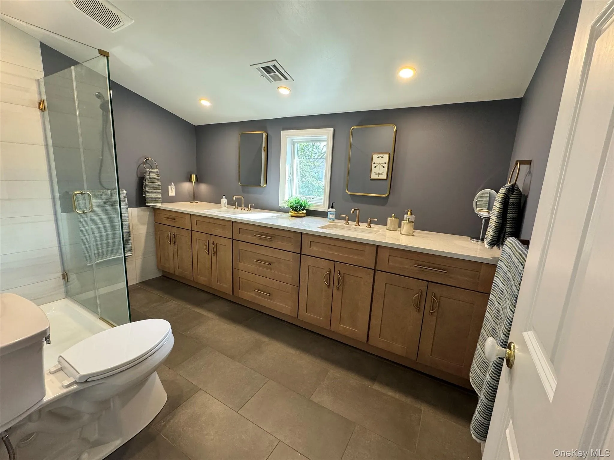51 Bayway Avenue, Islip, NY, 4 Bedrooms Bedrooms, 9 Rooms Rooms,3 BathroomsBathrooms,Residential,For Rent,Bayway,0,1041766 51 Bayway Avenue, Islip, NY, 4 Bedrooms Bedrooms, 9 Rooms Rooms,3 BathroomsBathrooms,Residential,For Rent,Bayway,0,1041766