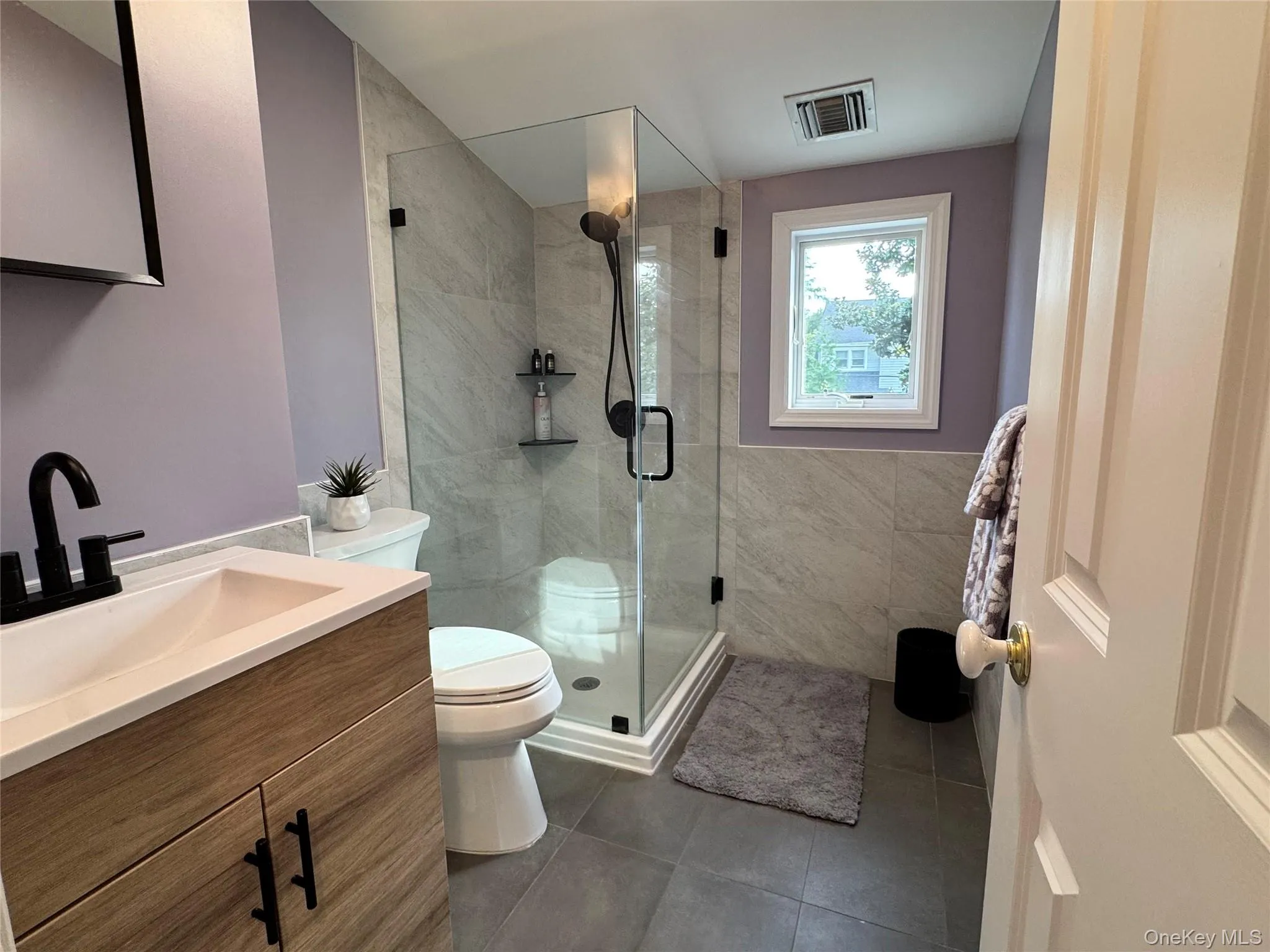 51 Bayway Avenue, Islip, NY, 4 Bedrooms Bedrooms, 9 Rooms Rooms,3 BathroomsBathrooms,Residential,For Rent,Bayway,0,1041766 51 Bayway Avenue, Islip, NY, 4 Bedrooms Bedrooms, 9 Rooms Rooms,3 BathroomsBathrooms,Residential,For Rent,Bayway,0,1041766