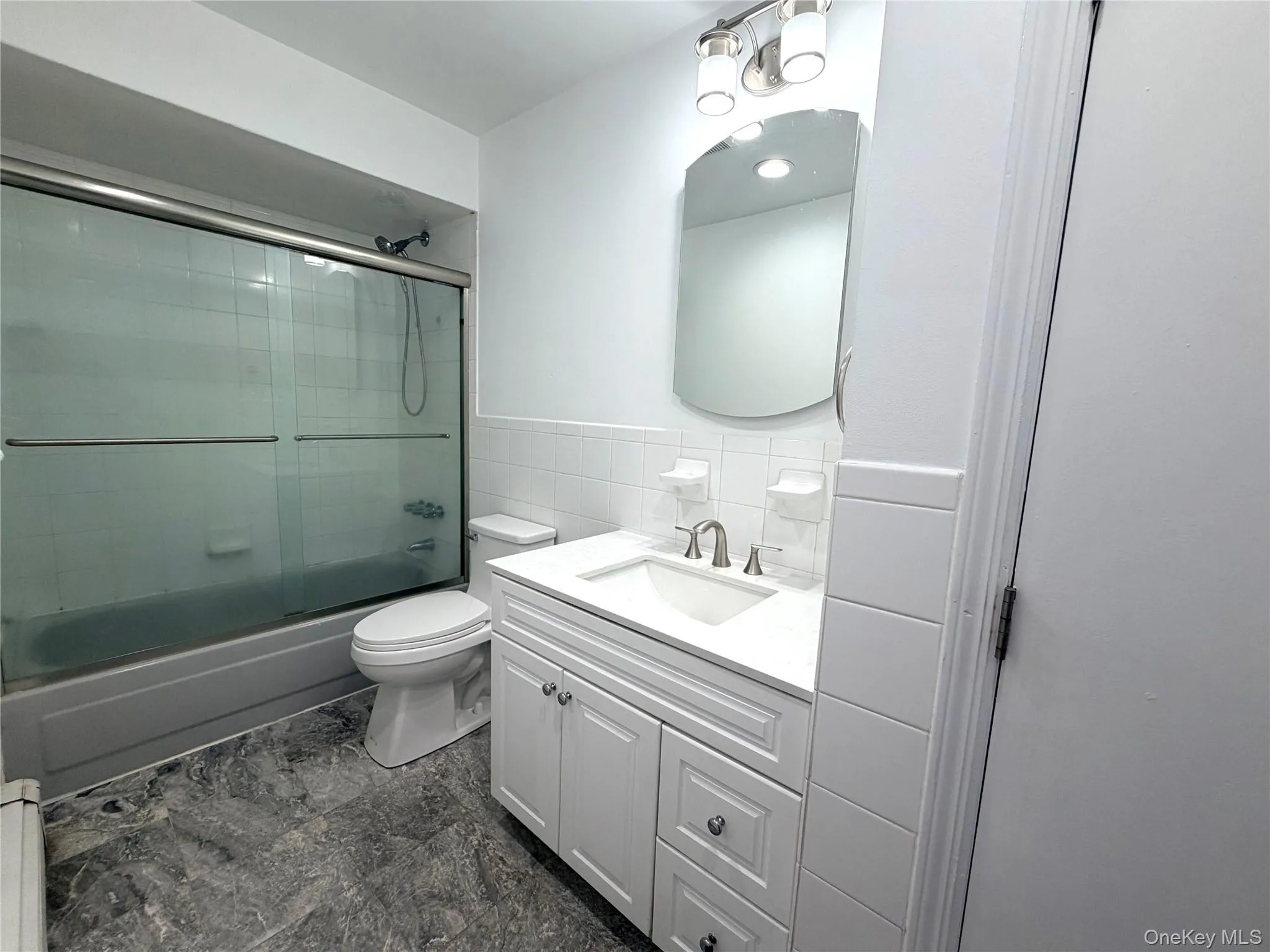 108 Atlantic Avenue, Hempstead, NY, 2 Bedrooms Bedrooms, 4 Rooms Rooms,1 BathroomBathrooms,Residential Lease,For Rent,Atlantic,0,1041767 108 Atlantic Avenue, Hempstead, NY, 2 Bedrooms Bedrooms, 4 Rooms Rooms,1 BathroomBathrooms,Residential Lease,For Rent,Atlantic,0,1041767