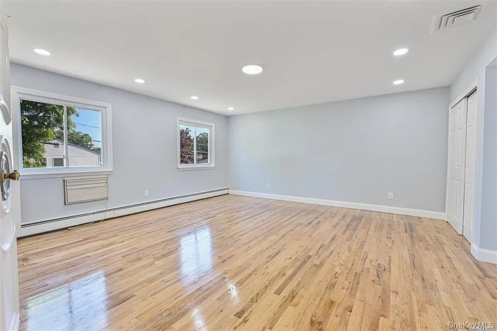 47 Rodney Street, Brookhaven, NY, 4 Bedrooms Bedrooms, 8 Rooms Rooms,3 BathroomsBathrooms,Residential,For Rent,Rodney,0,1041770 47 Rodney Street, Brookhaven, NY, 4 Bedrooms Bedrooms, 8 Rooms Rooms,3 BathroomsBathrooms,Residential,For Rent,Rodney,0,1041770