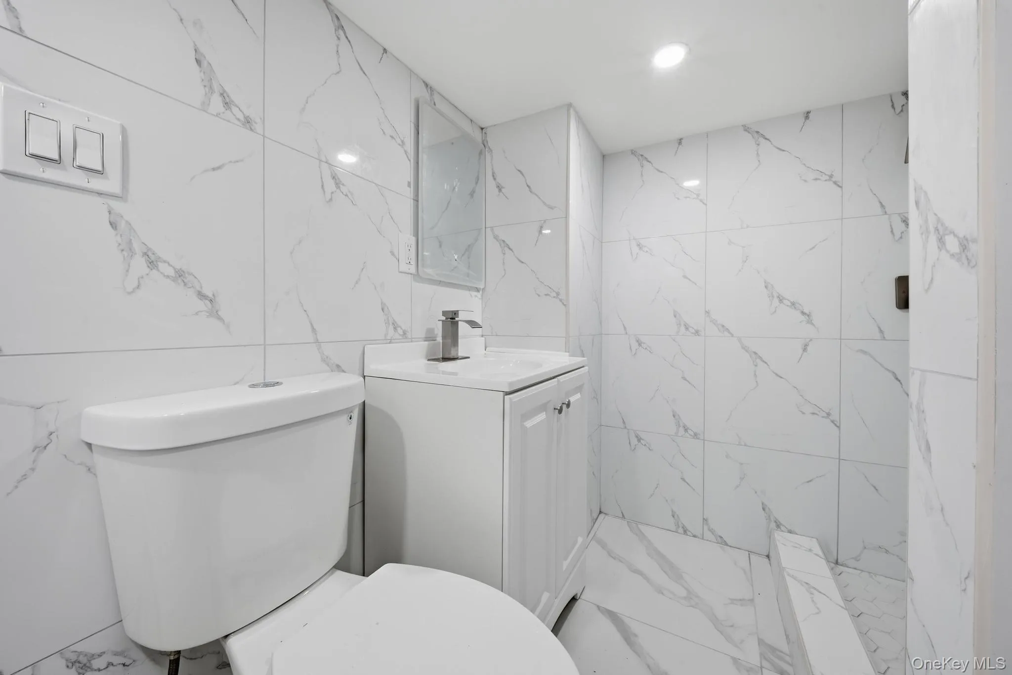 50 Bittermint Street, Islip, NY, 3 Bedrooms Bedrooms, 7 Rooms Rooms,3 BathroomsBathrooms,Residential,For Rent,Bittermint,0,1041773 50 Bittermint Street, Islip, NY, 3 Bedrooms Bedrooms, 7 Rooms Rooms,3 BathroomsBathrooms,Residential,For Rent,Bittermint,0,1041773