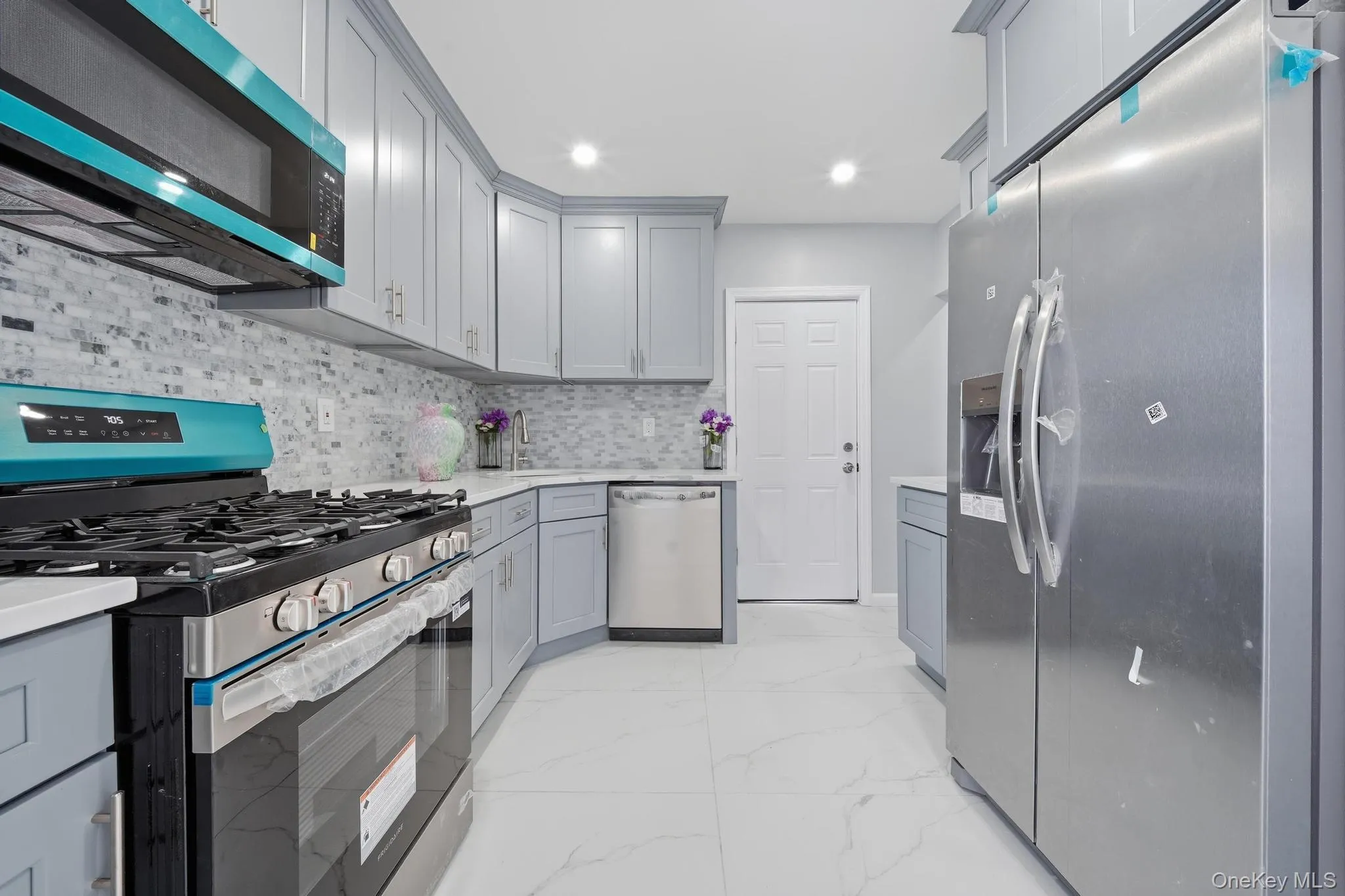 50 Bittermint Street, Islip, NY, 3 Bedrooms Bedrooms, 7 Rooms Rooms,3 BathroomsBathrooms,Residential,For Rent,Bittermint,0,1041773 50 Bittermint Street, Islip, NY, 3 Bedrooms Bedrooms, 7 Rooms Rooms,3 BathroomsBathrooms,Residential,For Rent,Bittermint,0,1041773