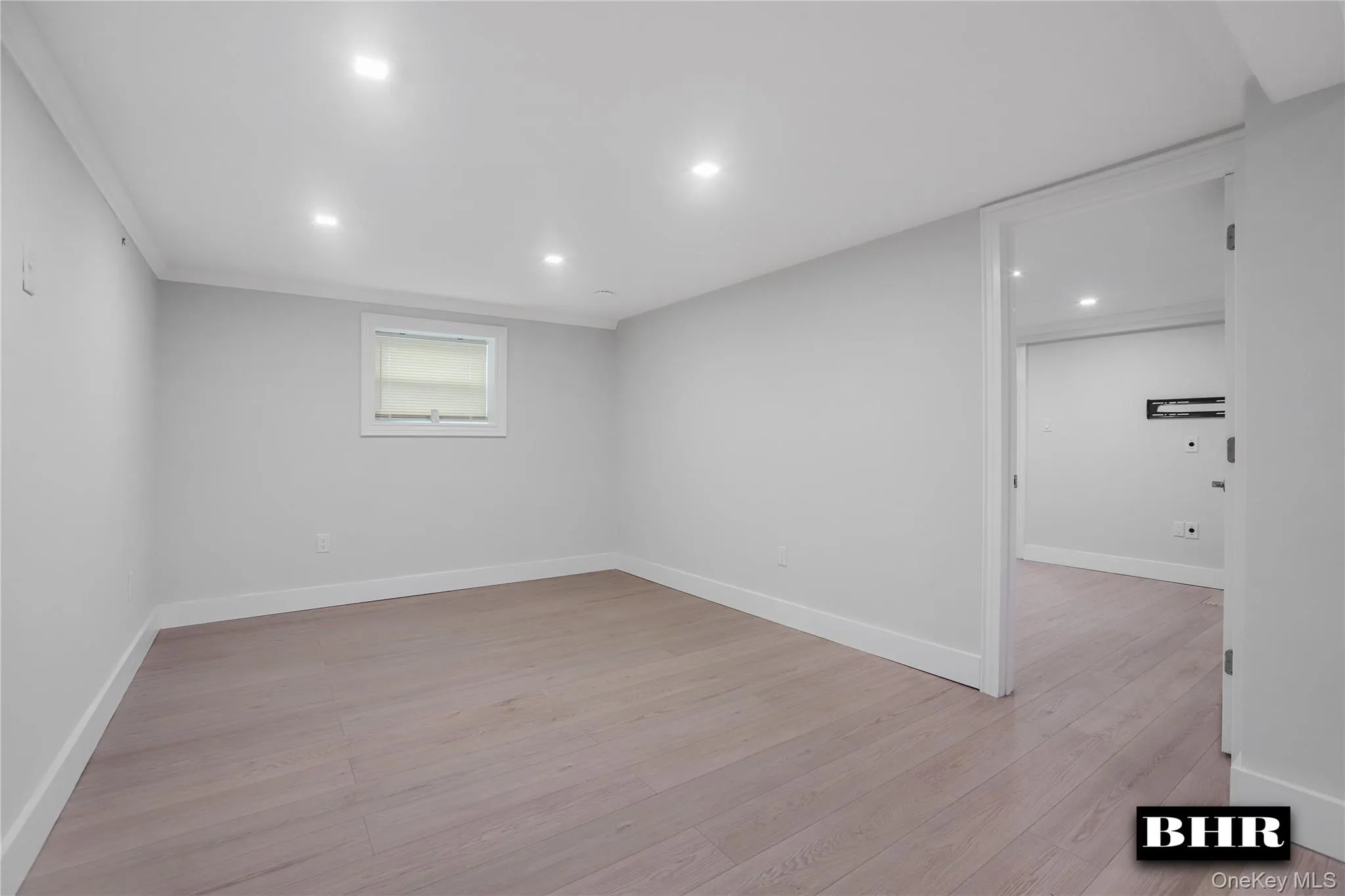 190 Kensington Street, New York, NY, 4 Bedrooms Bedrooms, 9 Rooms Rooms,3 BathroomsBathrooms,Residential,For Rent,Kensington,0,1041779 190 Kensington Street, New York, NY, 4 Bedrooms Bedrooms, 9 Rooms Rooms,3 BathroomsBathrooms,Residential,For Rent,Kensington,0,1041779