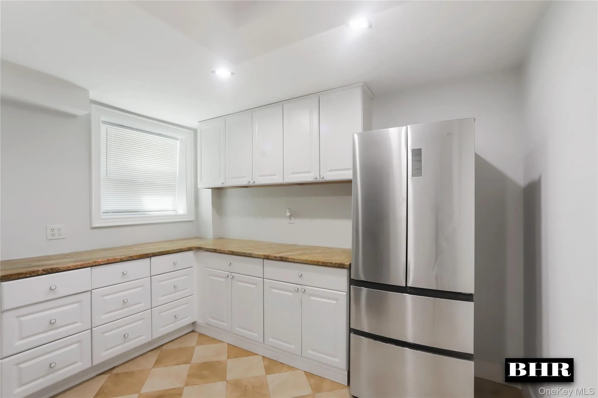 190 Kensington Street, New York, NY, 4 Bedrooms Bedrooms, 9 Rooms Rooms,3 BathroomsBathrooms,Residential,For Rent,Kensington,0,1041779 190 Kensington Street, New York, NY, 4 Bedrooms Bedrooms, 9 Rooms Rooms,3 BathroomsBathrooms,Residential,For Rent,Kensington,0,1041779