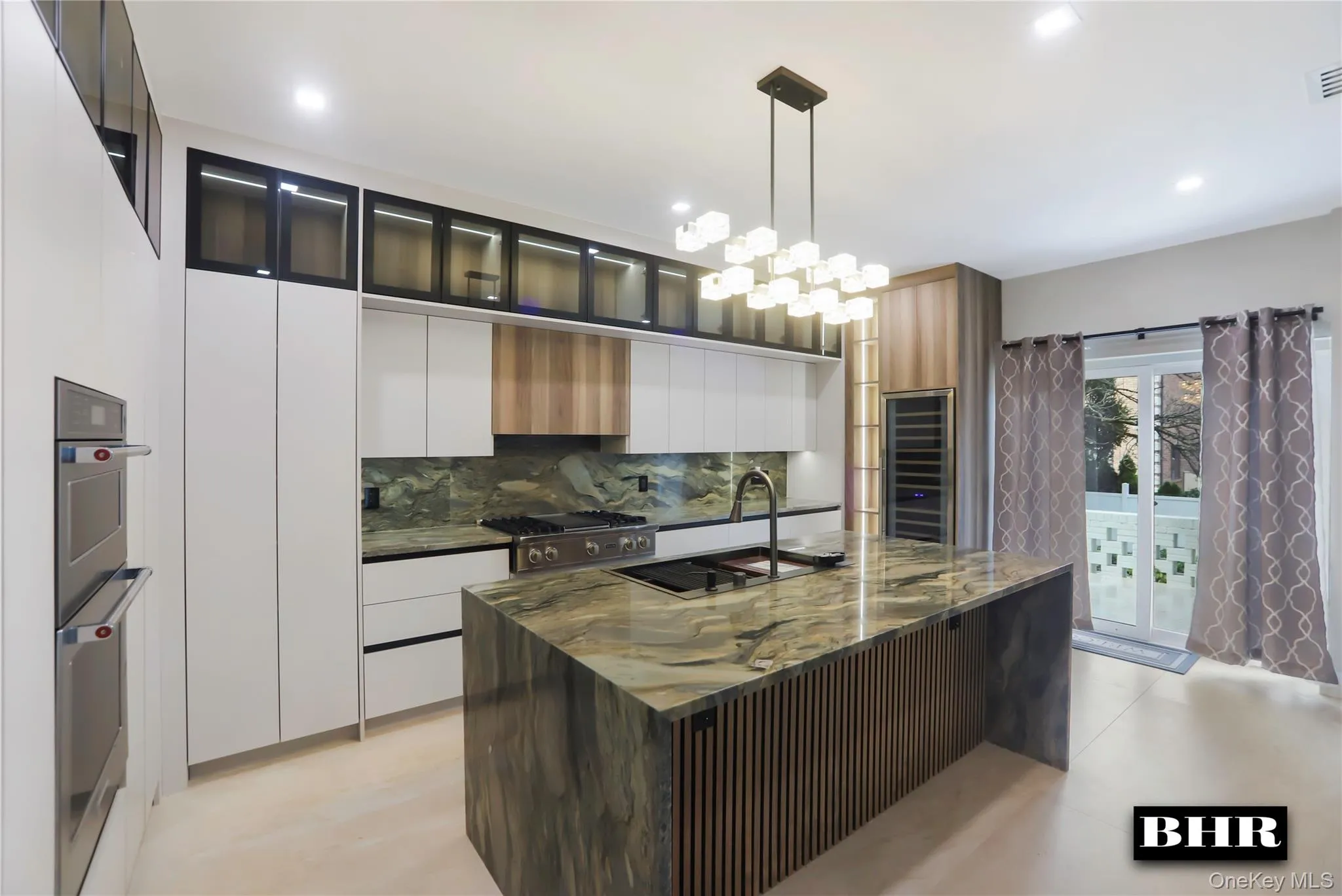 190 Kensington Street, New York, NY, 4 Bedrooms Bedrooms, 9 Rooms Rooms,3 BathroomsBathrooms,Residential,For Rent,Kensington,0,1041779 190 Kensington Street, New York, NY, 4 Bedrooms Bedrooms, 9 Rooms Rooms,3 BathroomsBathrooms,Residential,For Rent,Kensington,0,1041779