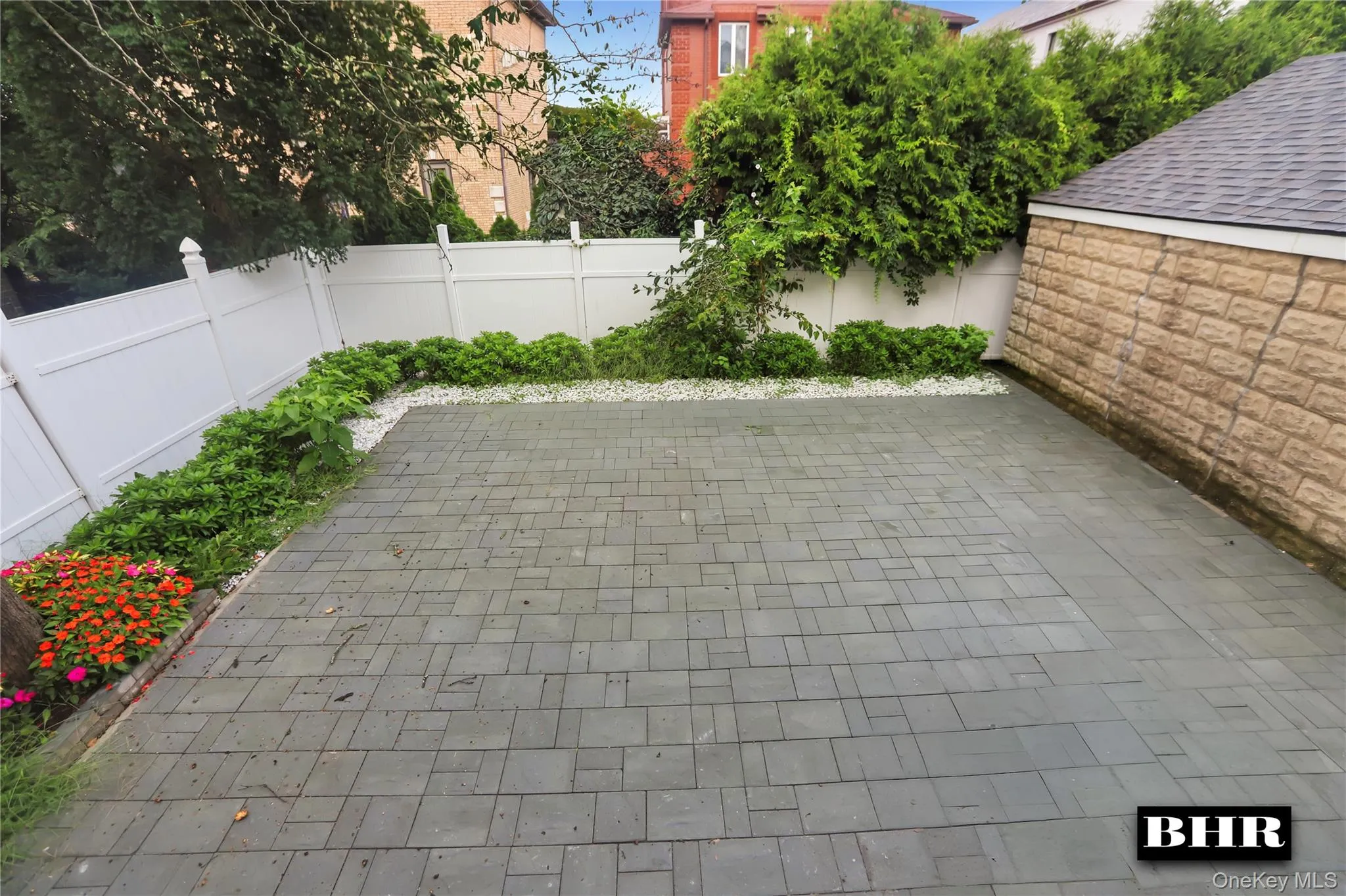 190 Kensington Street, New York, NY, 4 Bedrooms Bedrooms, 9 Rooms Rooms,3 BathroomsBathrooms,Residential,For Rent,Kensington,0,1041779 190 Kensington Street, New York, NY, 4 Bedrooms Bedrooms, 9 Rooms Rooms,3 BathroomsBathrooms,Residential,For Rent,Kensington,0,1041779