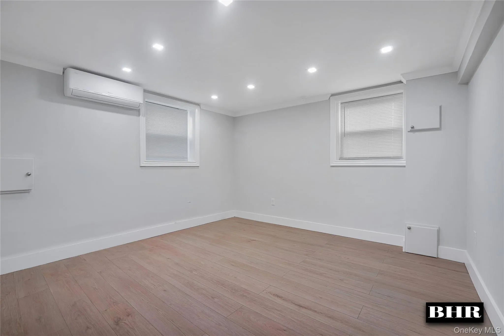 190 Kensington Street, New York, NY, 4 Bedrooms Bedrooms, 9 Rooms Rooms,3 BathroomsBathrooms,Residential,For Rent,Kensington,0,1041779 190 Kensington Street, New York, NY, 4 Bedrooms Bedrooms, 9 Rooms Rooms,3 BathroomsBathrooms,Residential,For Rent,Kensington,0,1041779