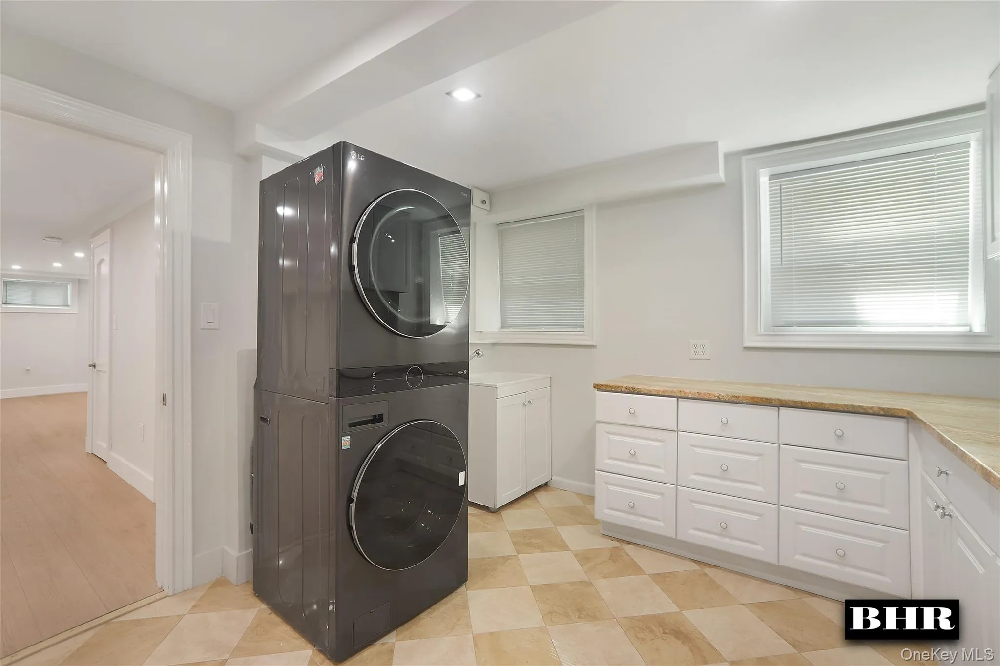 190 Kensington Street, New York, NY, 4 Bedrooms Bedrooms, 9 Rooms Rooms,3 BathroomsBathrooms,Residential,For Rent,Kensington,0,1041779 190 Kensington Street, New York, NY, 4 Bedrooms Bedrooms, 9 Rooms Rooms,3 BathroomsBathrooms,Residential,For Rent,Kensington,0,1041779