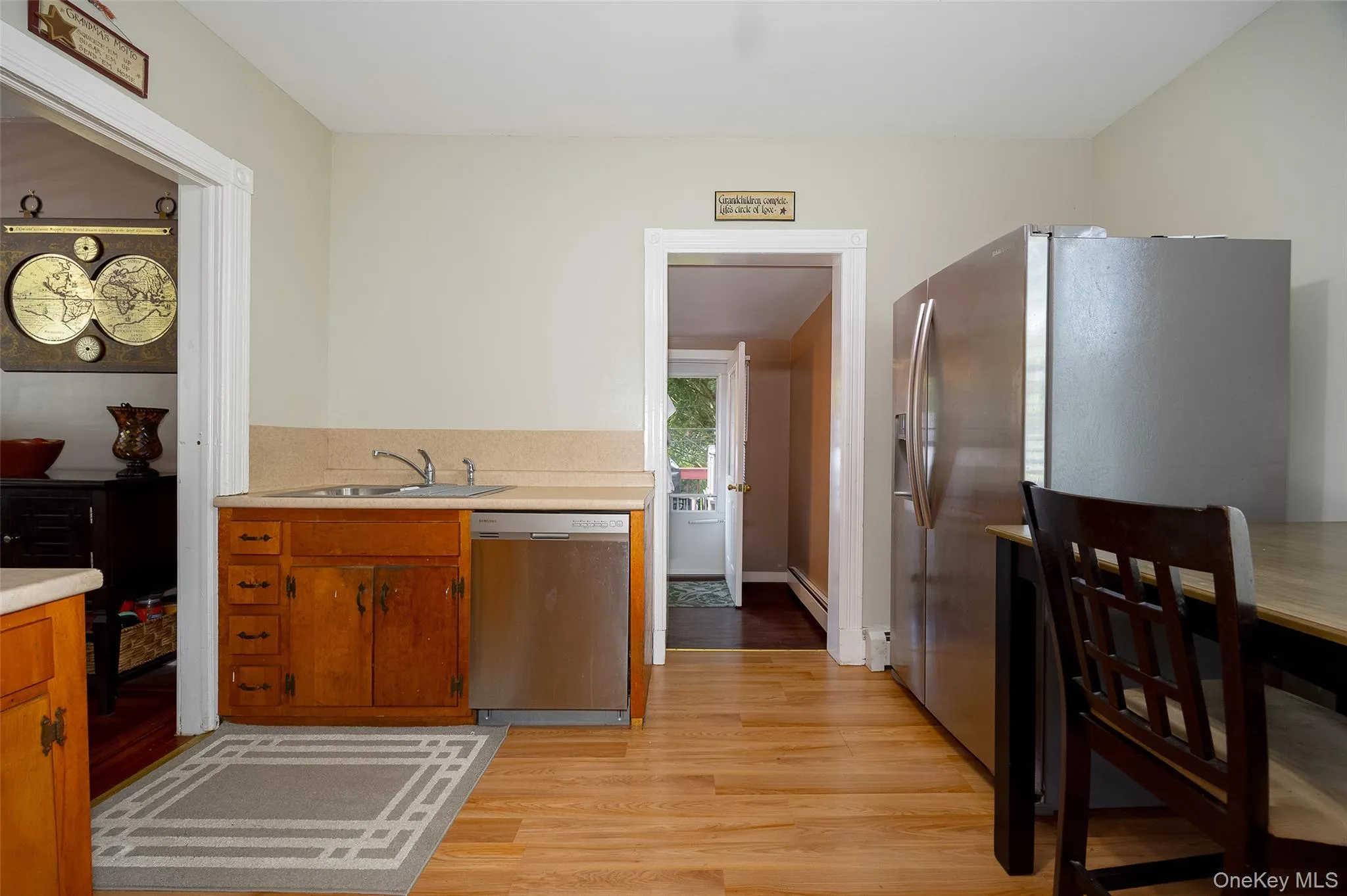 9 Hughes Avenue, Hyde Park, NY, 3 Bedrooms Bedrooms, 6 Rooms Rooms,2 BathroomsBathrooms,Residential,For Rent,Hughes,0,1041782 9 Hughes Avenue, Hyde Park, NY, 3 Bedrooms Bedrooms, 6 Rooms Rooms,2 BathroomsBathrooms,Residential,For Rent,Hughes,0,1041782
