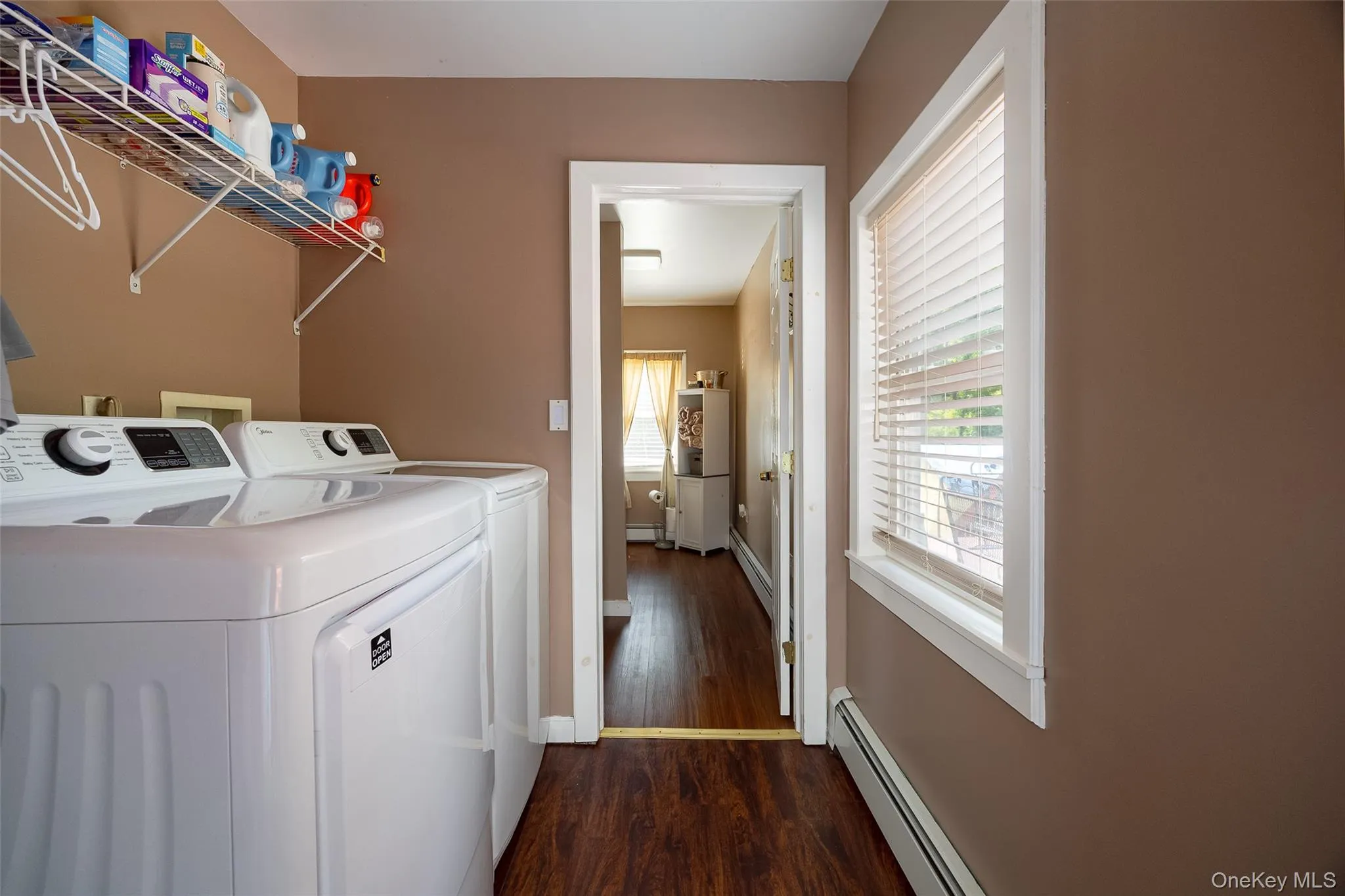 9 Hughes Avenue, Hyde Park, NY, 3 Bedrooms Bedrooms, 6 Rooms Rooms,2 BathroomsBathrooms,Residential,For Rent,Hughes,0,1041782 9 Hughes Avenue, Hyde Park, NY, 3 Bedrooms Bedrooms, 6 Rooms Rooms,2 BathroomsBathrooms,Residential,For Rent,Hughes,0,1041782