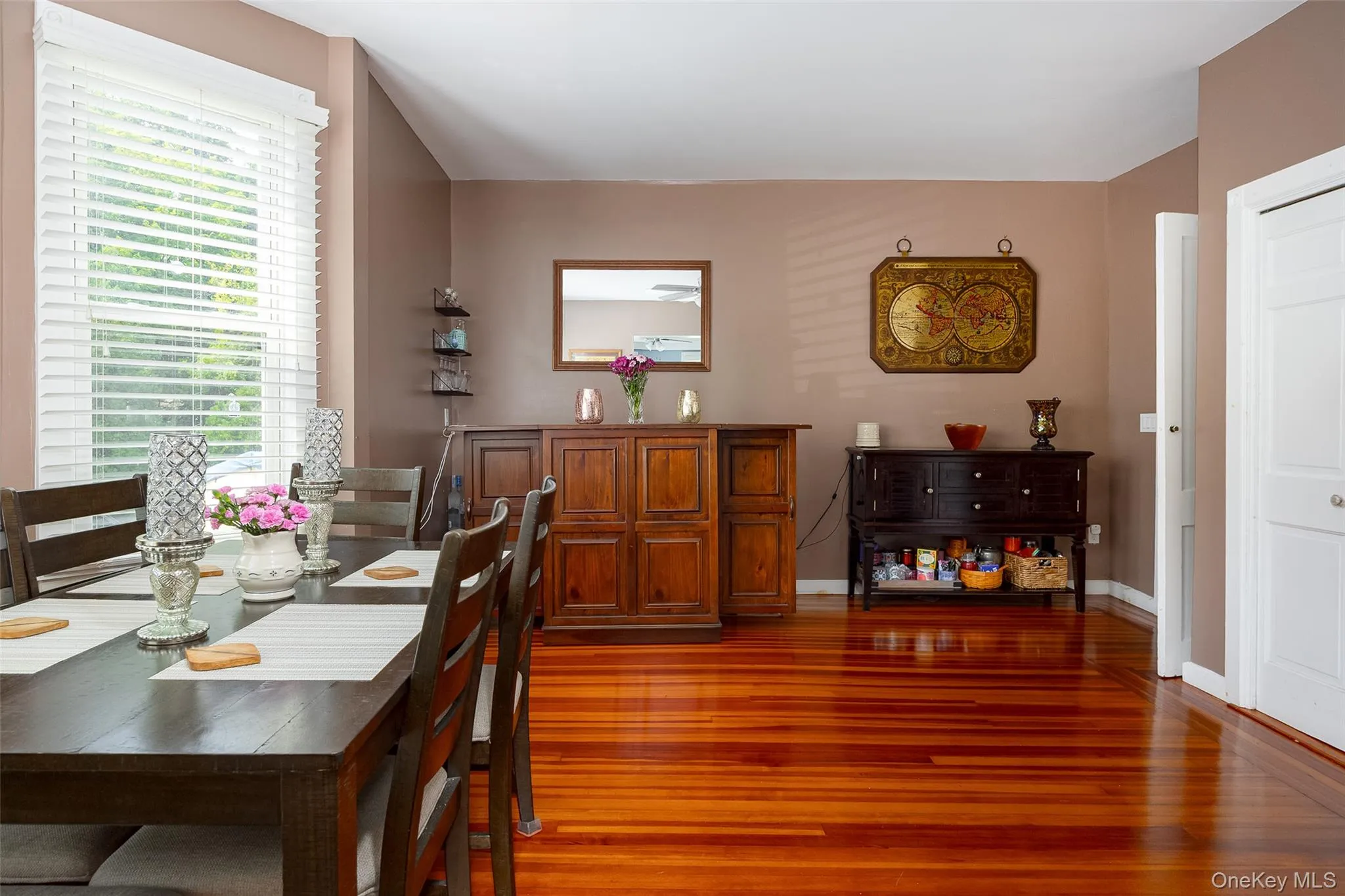 9 Hughes Avenue, Hyde Park, NY, 3 Bedrooms Bedrooms, 6 Rooms Rooms,2 BathroomsBathrooms,Residential,For Rent,Hughes,0,1041782 9 Hughes Avenue, Hyde Park, NY, 3 Bedrooms Bedrooms, 6 Rooms Rooms,2 BathroomsBathrooms,Residential,For Rent,Hughes,0,1041782