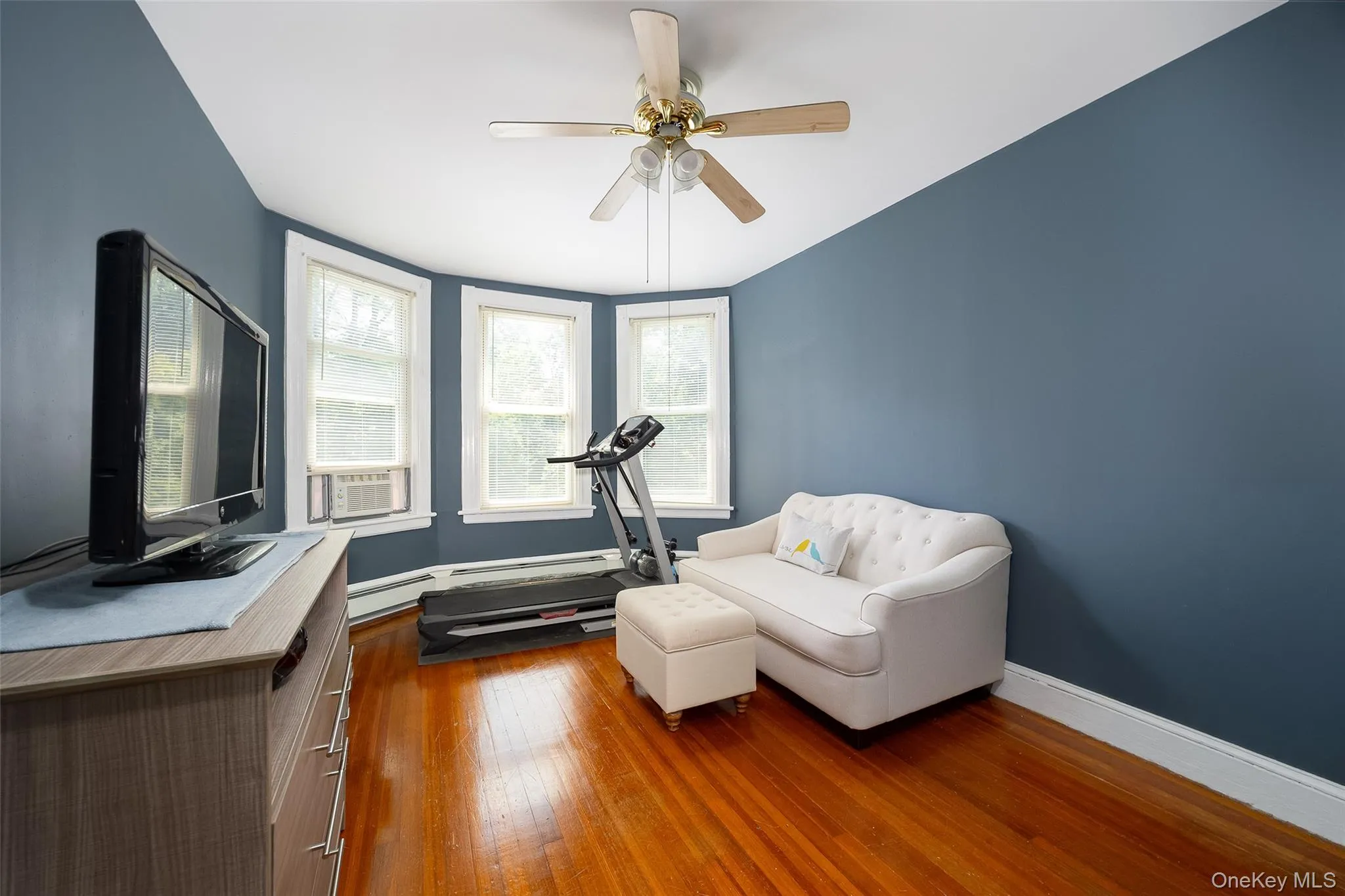 9 Hughes Avenue, Hyde Park, NY, 3 Bedrooms Bedrooms, 6 Rooms Rooms,2 BathroomsBathrooms,Residential,For Rent,Hughes,0,1041782 9 Hughes Avenue, Hyde Park, NY, 3 Bedrooms Bedrooms, 6 Rooms Rooms,2 BathroomsBathrooms,Residential,For Rent,Hughes,0,1041782