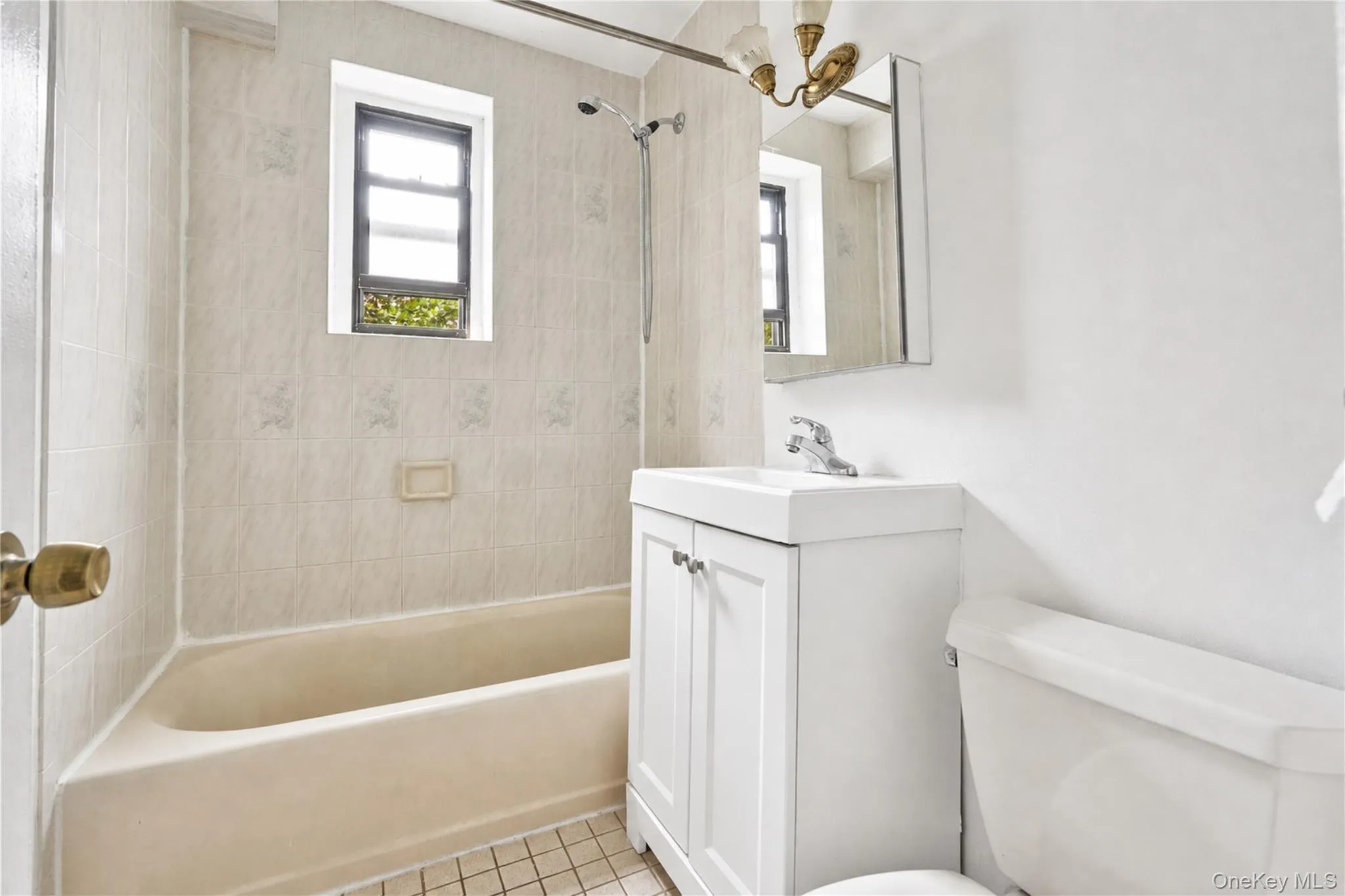 28-02 141st Street, New York, NY, 1 Bedroom Bedrooms, 4 Rooms Rooms,1 BathroomBathrooms,Residential,For Rent,141st,0,1041788 28-02 141st Street, New York, NY, 1 Bedroom Bedrooms, 4 Rooms Rooms,1 BathroomBathrooms,Residential,For Rent,141st,0,1041788