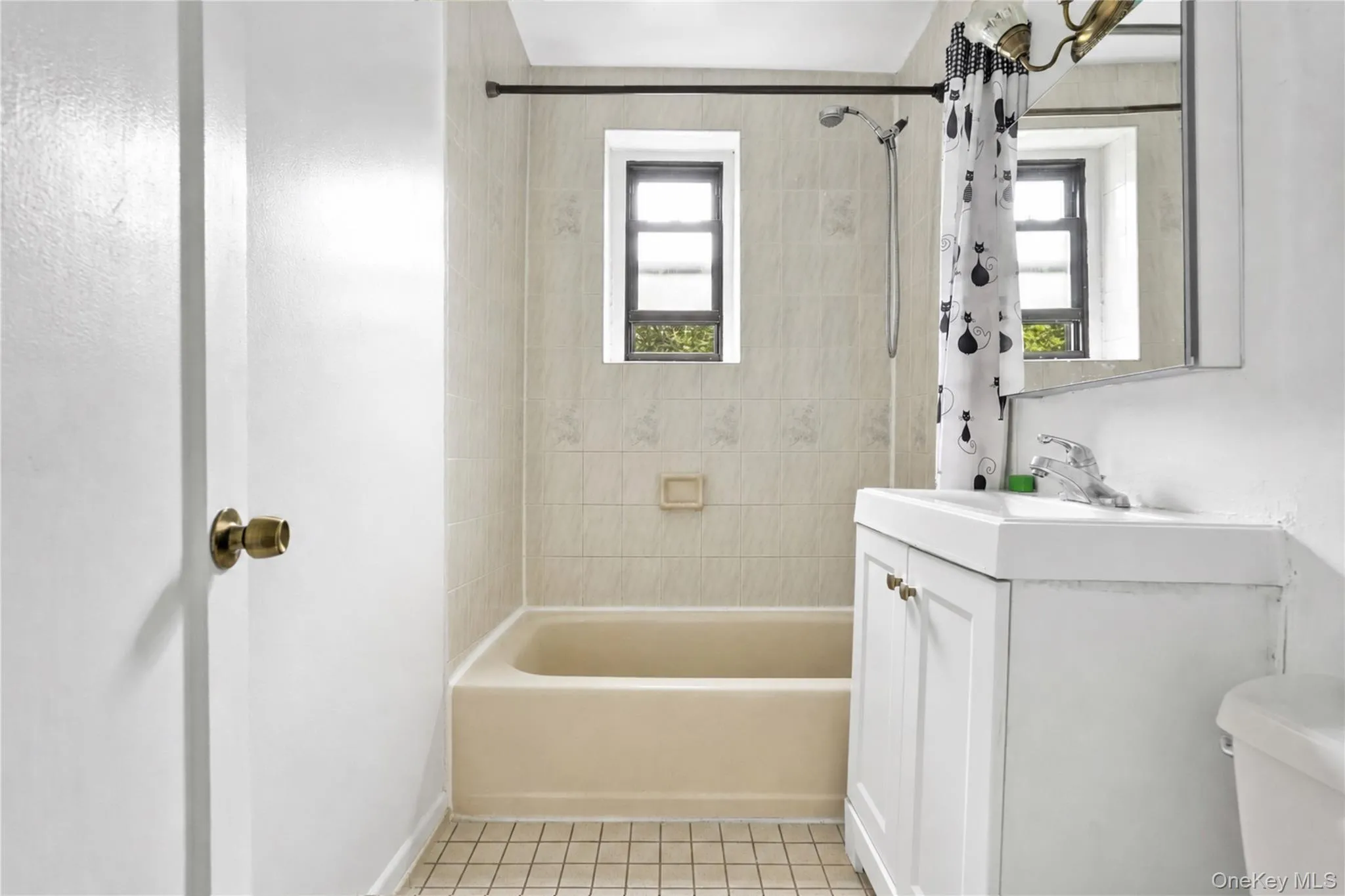 28-02 141st Street, New York, NY, 1 Bedroom Bedrooms, 4 Rooms Rooms,1 BathroomBathrooms,Residential,For Rent,141st,0,1041788 28-02 141st Street, New York, NY, 1 Bedroom Bedrooms, 4 Rooms Rooms,1 BathroomBathrooms,Residential,For Rent,141st,0,1041788