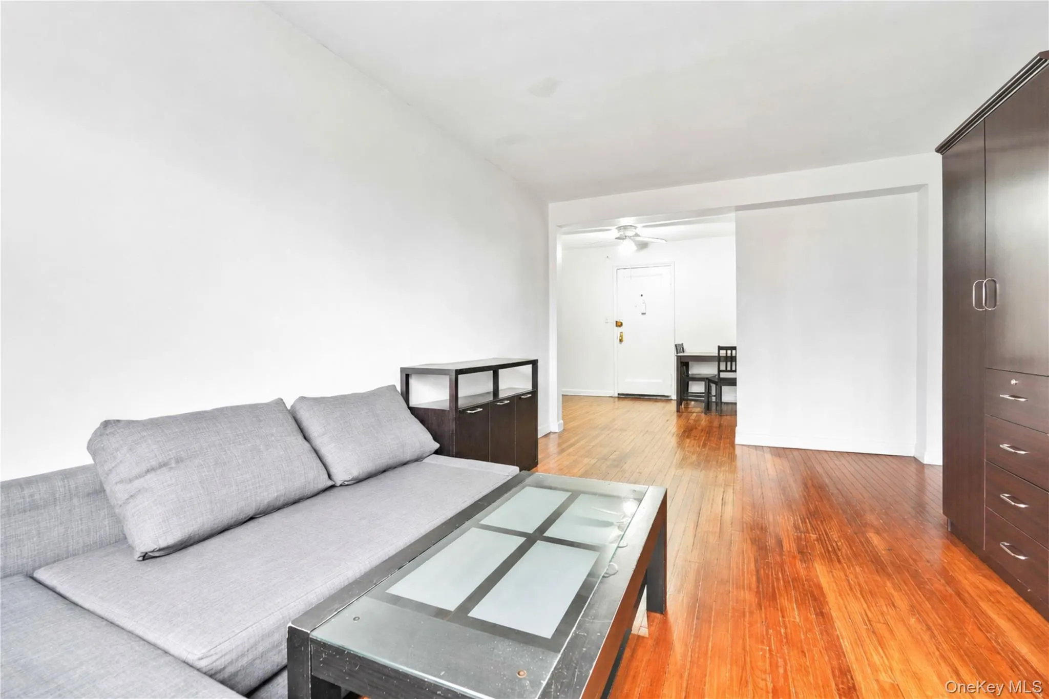 28-02 141st Street, New York, NY, 1 Bedroom Bedrooms, 4 Rooms Rooms,1 BathroomBathrooms,Residential,For Rent,141st,0,1041788 28-02 141st Street, New York, NY, 1 Bedroom Bedrooms, 4 Rooms Rooms,1 BathroomBathrooms,Residential,For Rent,141st,0,1041788
