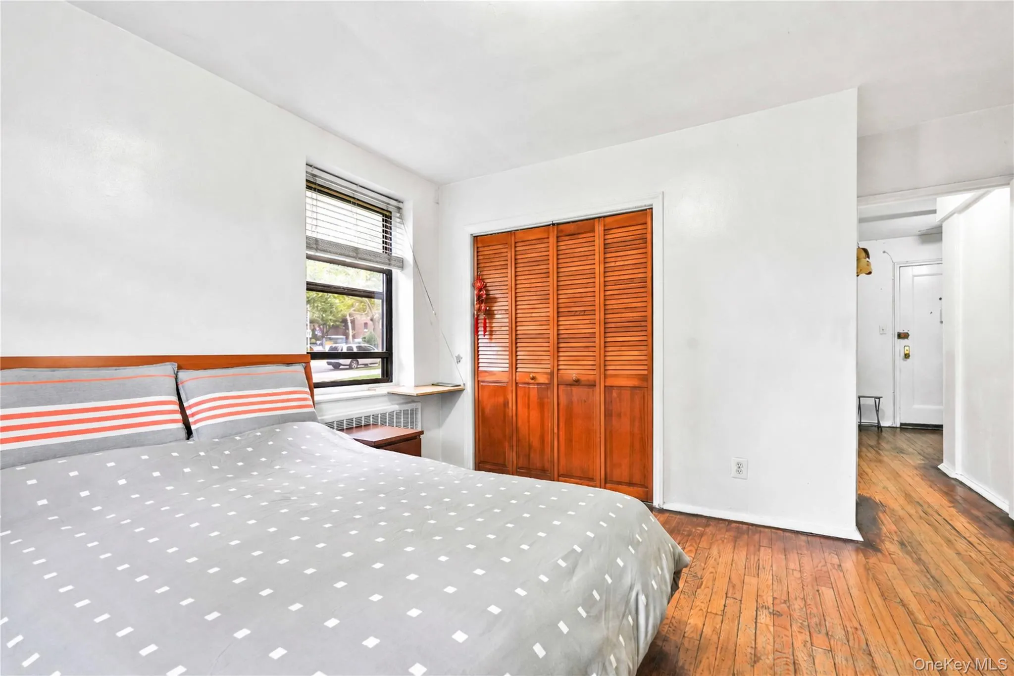 28-02 141st Street, New York, NY, 1 Bedroom Bedrooms, 4 Rooms Rooms,1 BathroomBathrooms,Residential,For Rent,141st,0,1041788 28-02 141st Street, New York, NY, 1 Bedroom Bedrooms, 4 Rooms Rooms,1 BathroomBathrooms,Residential,For Rent,141st,0,1041788
