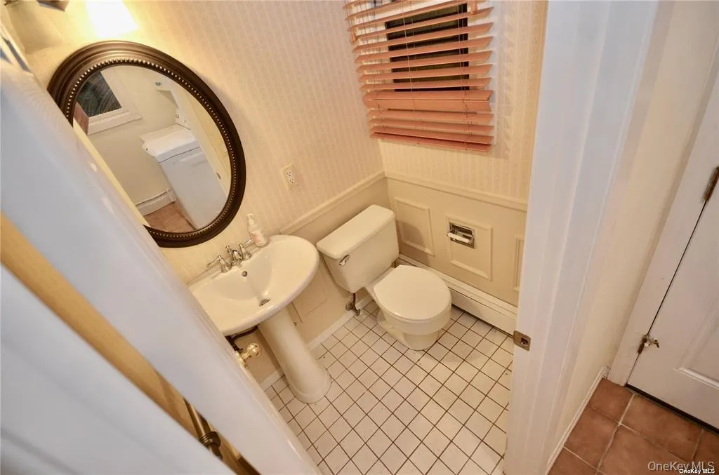 111 Fleets Cove Road, Huntington, NY, 5 Bedrooms Bedrooms, 8 Rooms Rooms,3 BathroomsBathrooms,Residential Lease,For Rent,Fleets Cove,0,1041789 111 Fleets Cove Road, Huntington, NY, 5 Bedrooms Bedrooms, 8 Rooms Rooms,3 BathroomsBathrooms,Residential Lease,For Rent,Fleets Cove,0,1041789