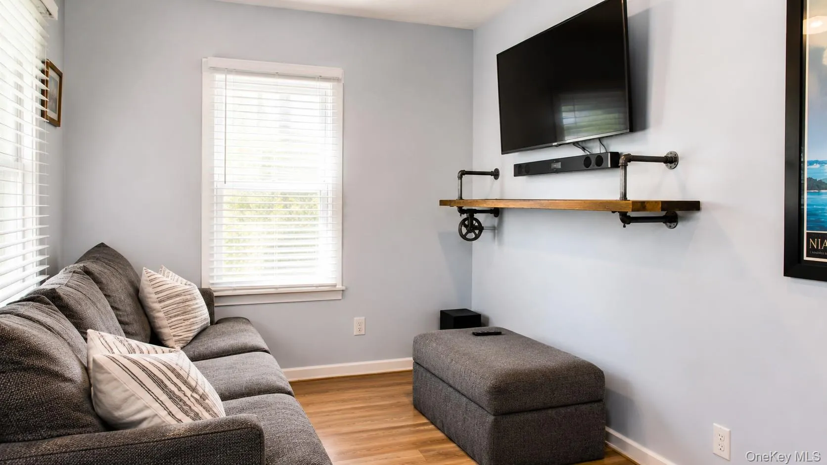 24 Canary Road, Brookhaven, NY, 3 Bedrooms Bedrooms, 6 Rooms Rooms,1 BathroomBathrooms,Residential,For Rent,Canary,0,1041792 24 Canary Road, Brookhaven, NY, 3 Bedrooms Bedrooms, 6 Rooms Rooms,1 BathroomBathrooms,Residential,For Rent,Canary,0,1041792
